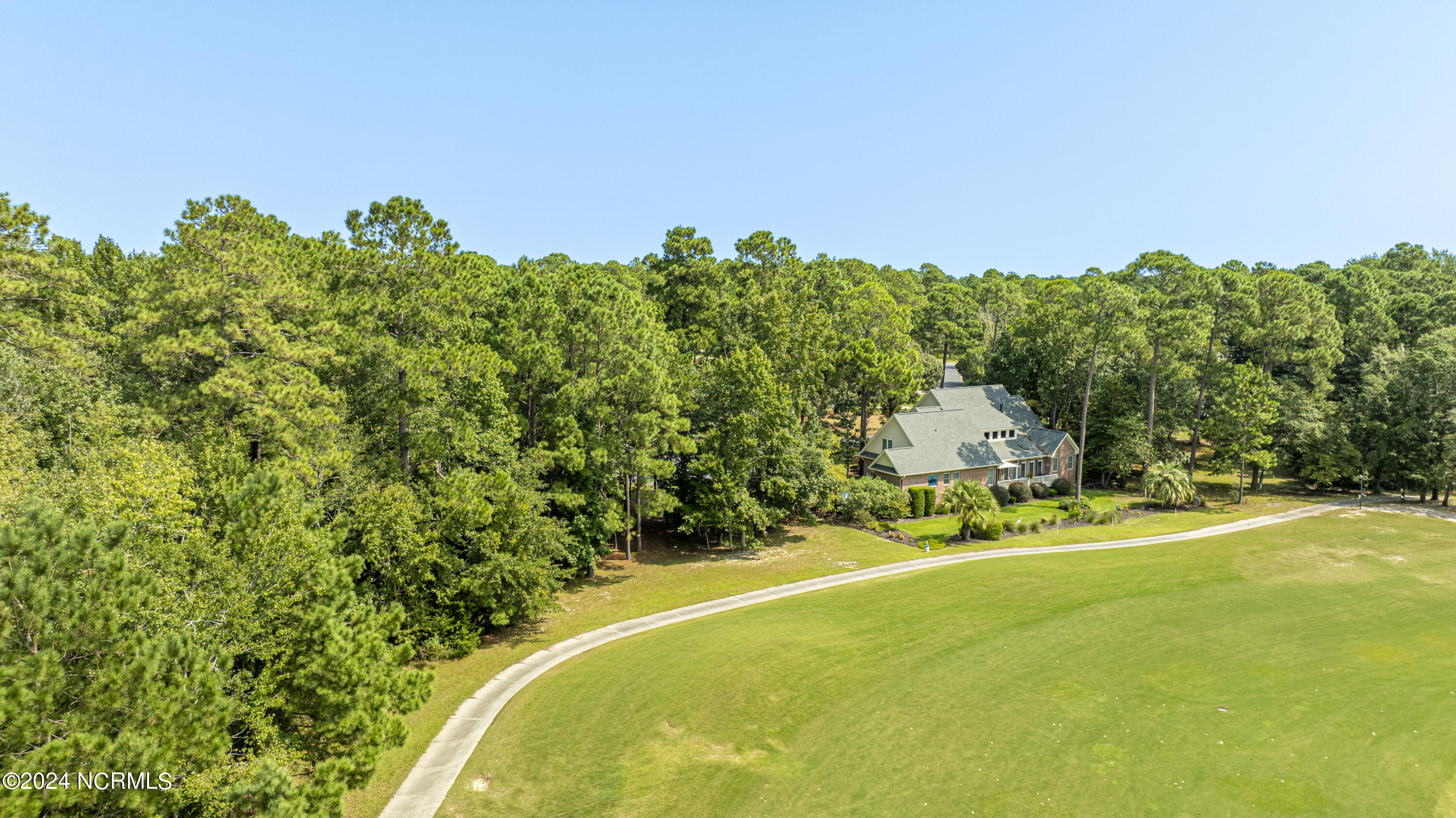 1631 Silverwood Court Property Photo 17