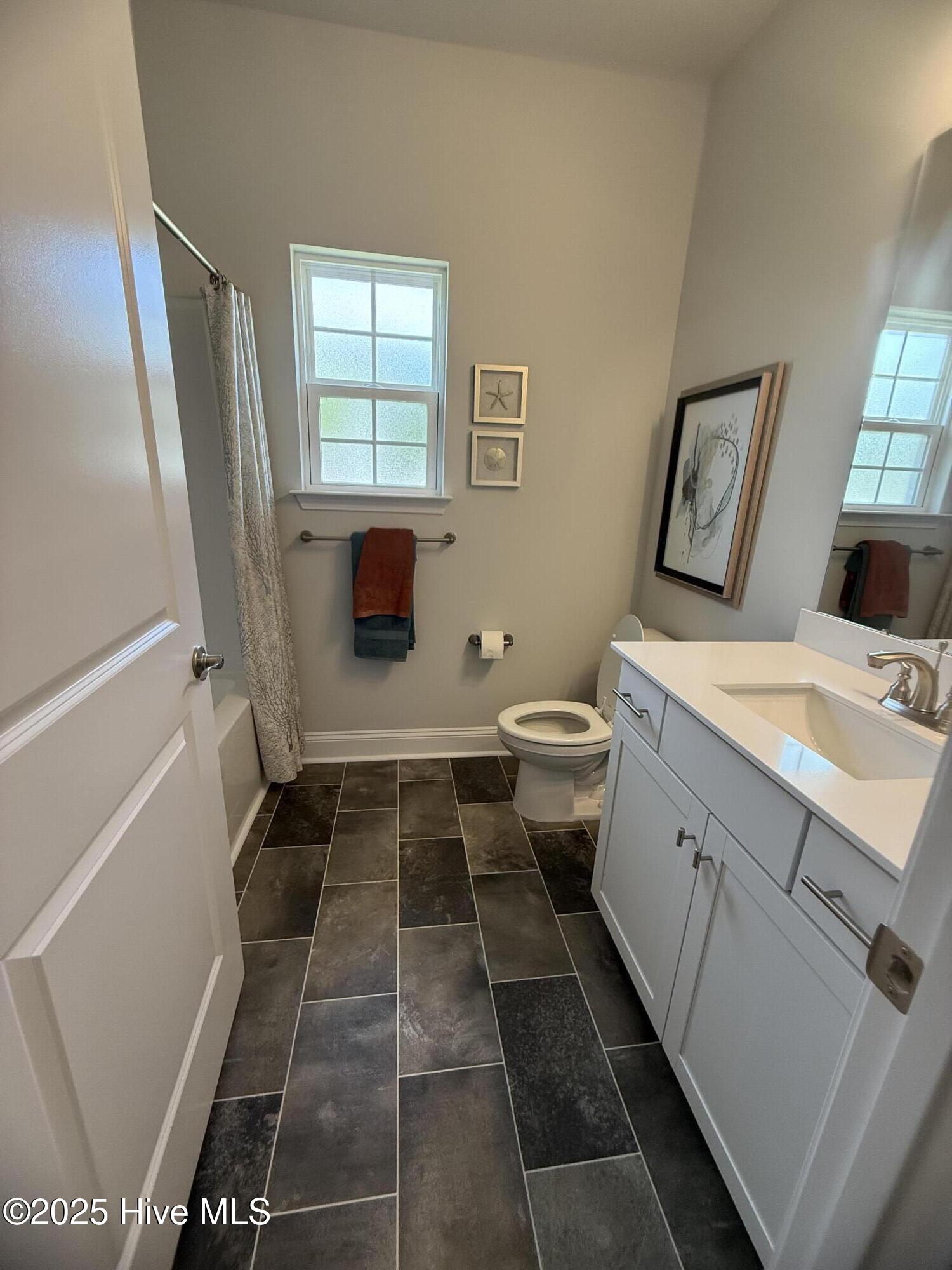 600 Central Park Way Property Photo 6
