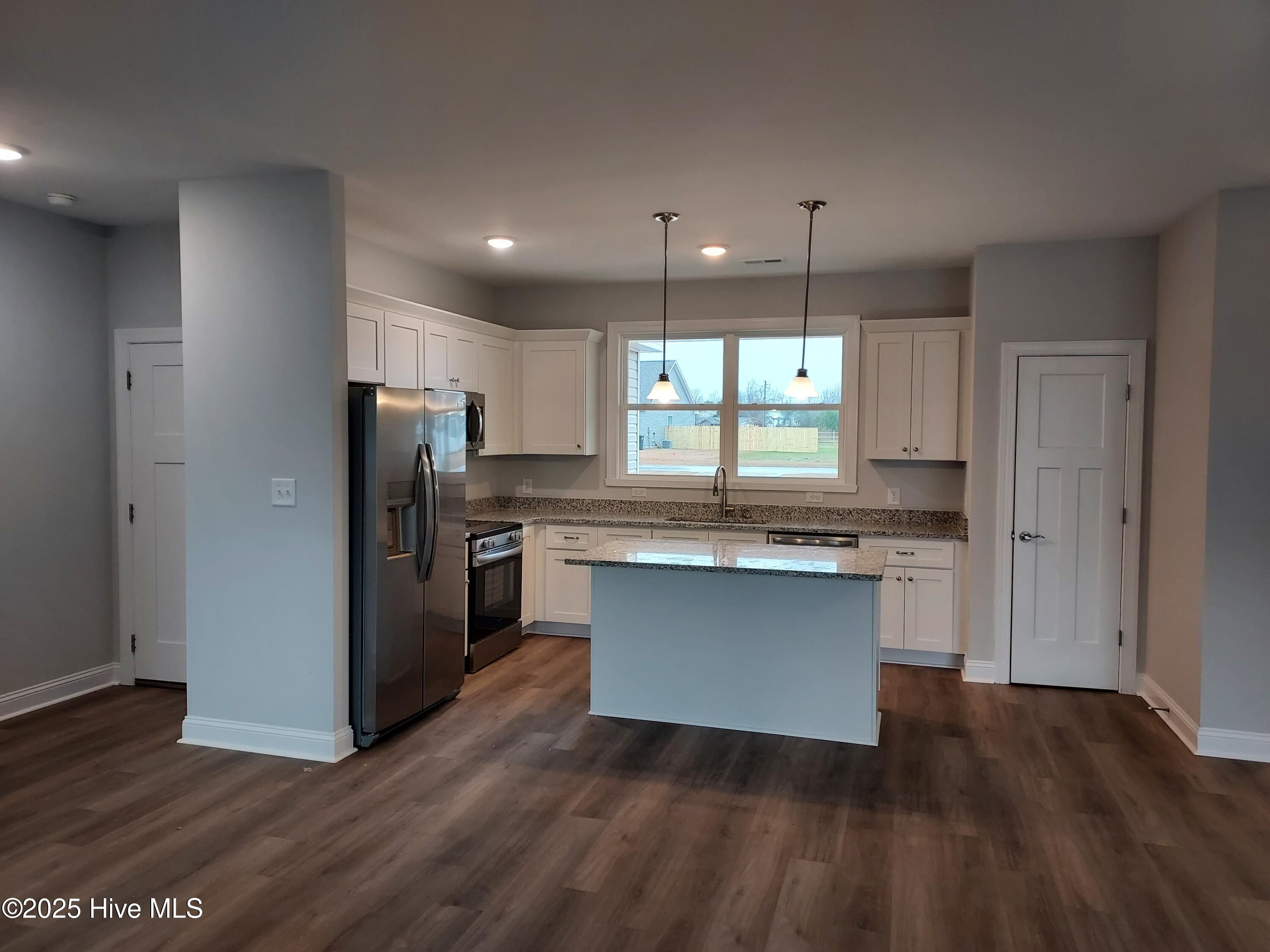 650 Bright Harvest Drive Property Photo 12