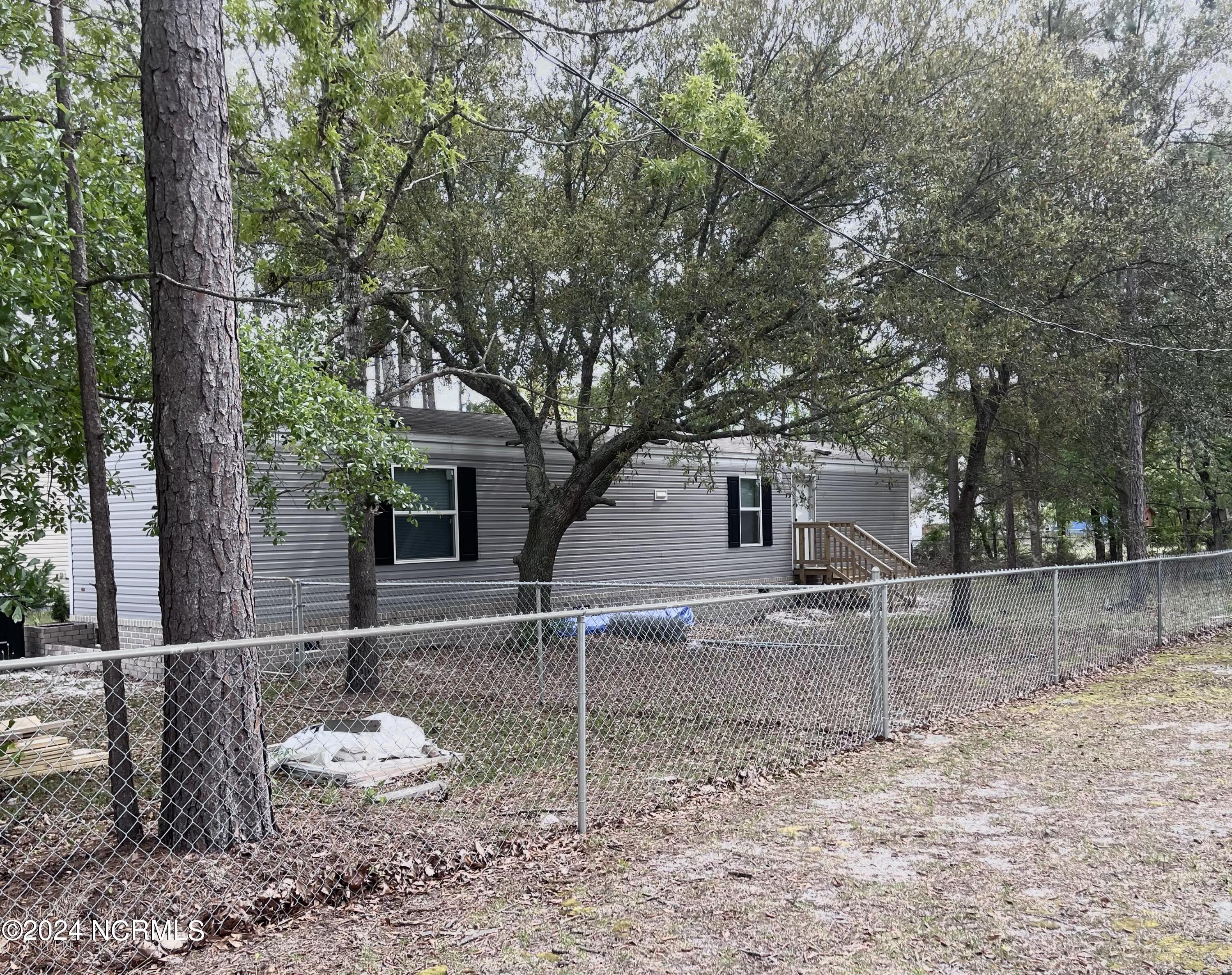 293 Sycamore Road Property Photo 1
