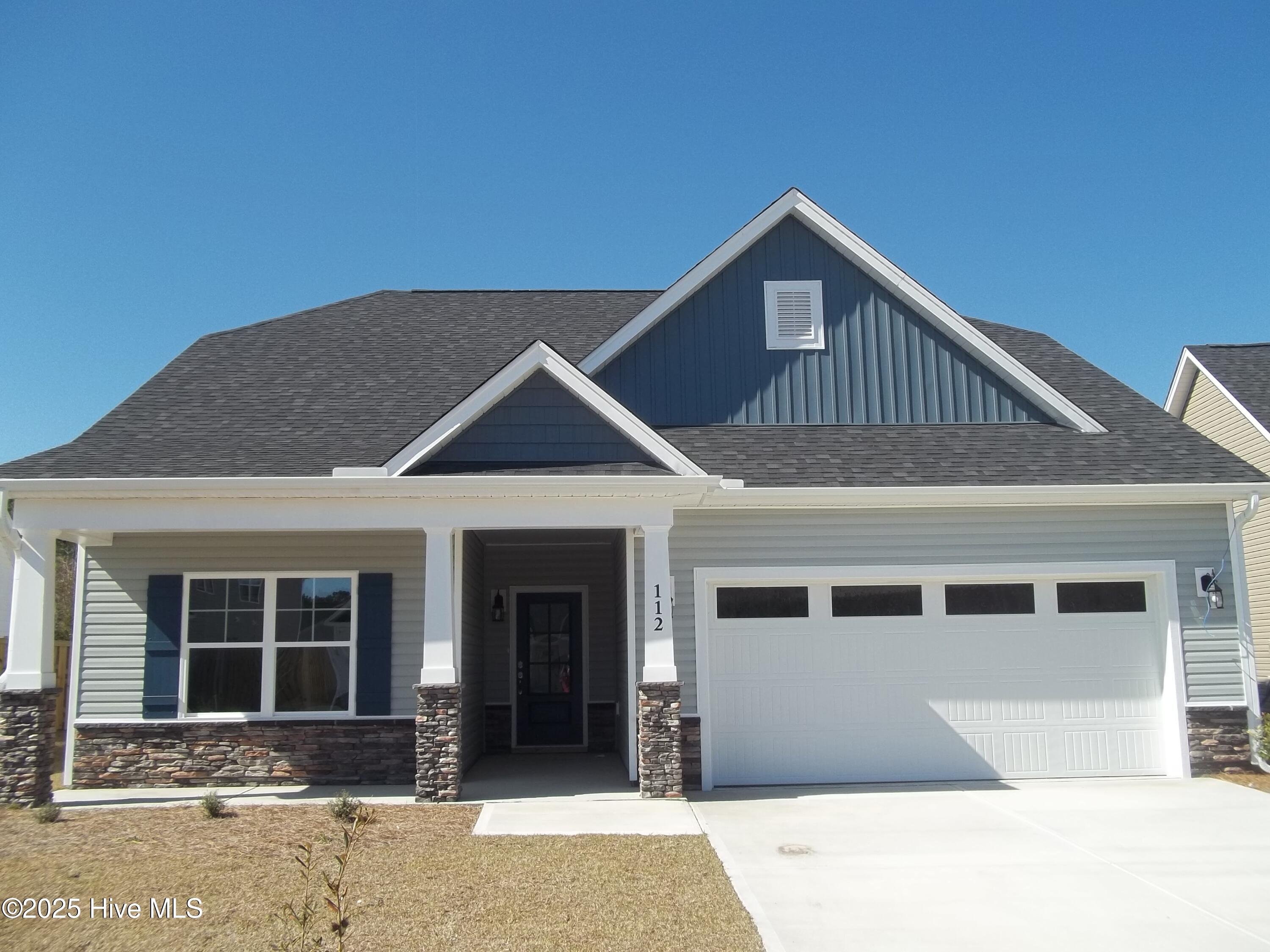 112 Paver Lane Property Photo 1