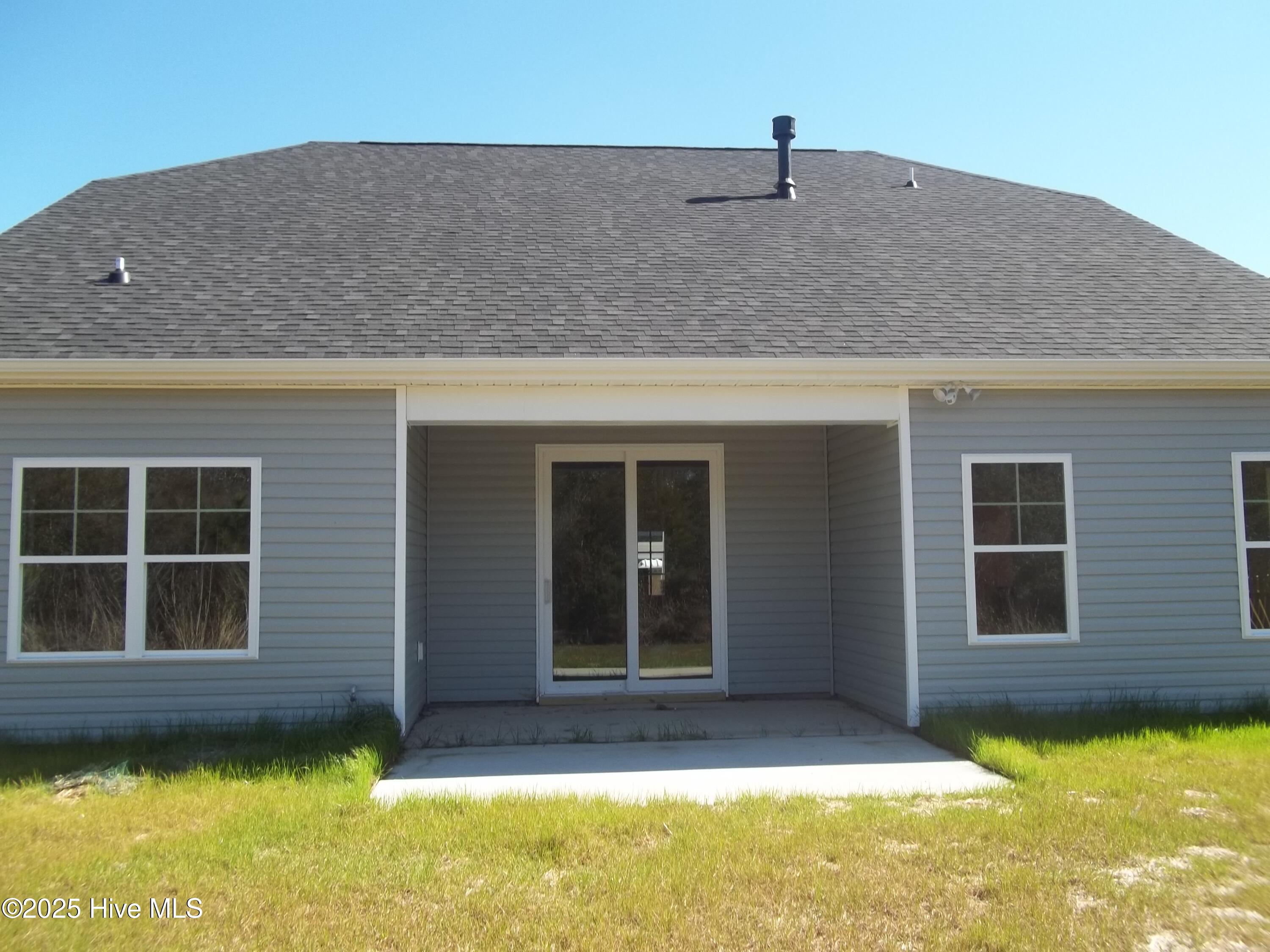 112 Paver Lane Property Photo 7