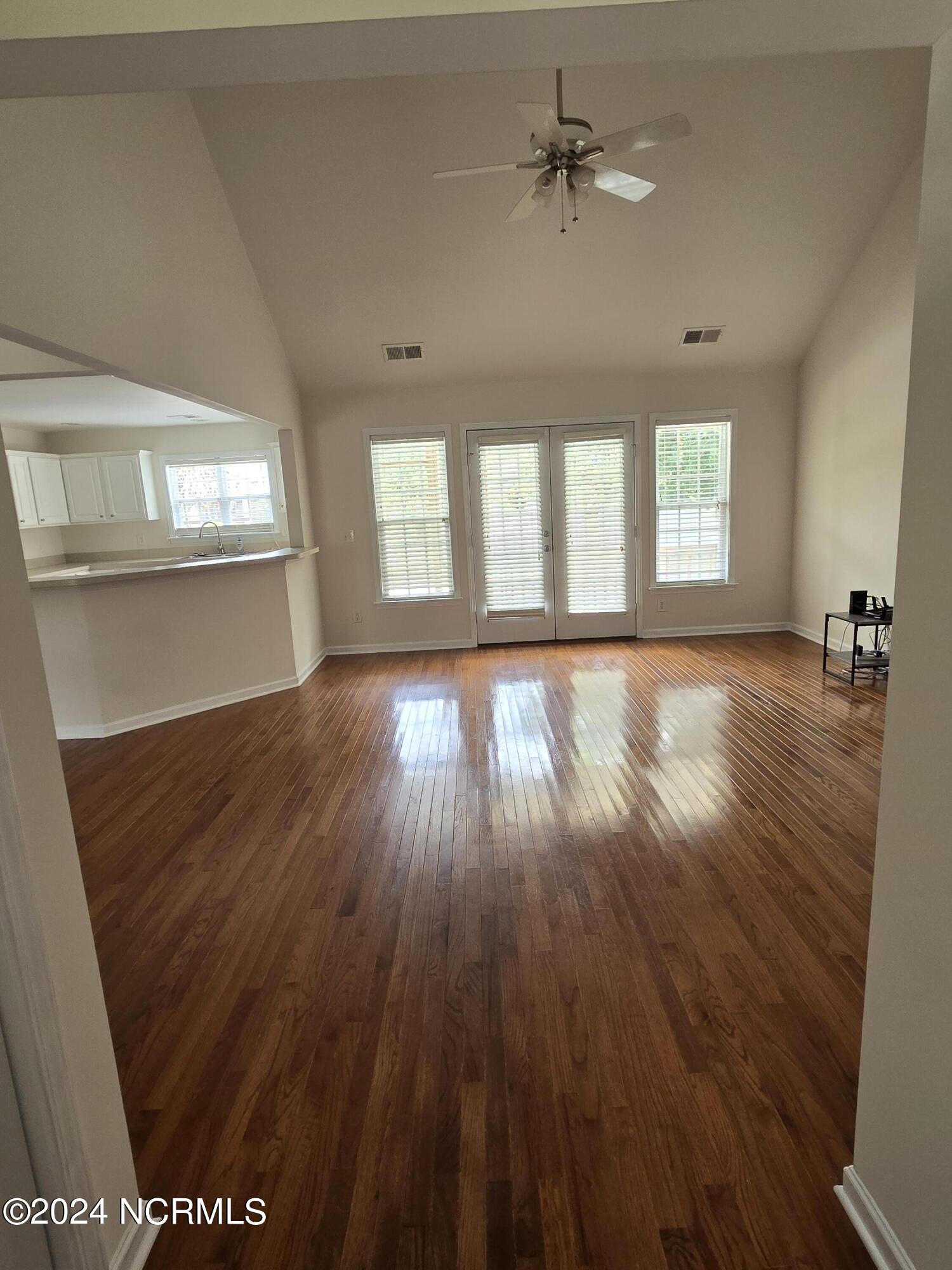 1478 E Boiling Spring Road Property Photo 5