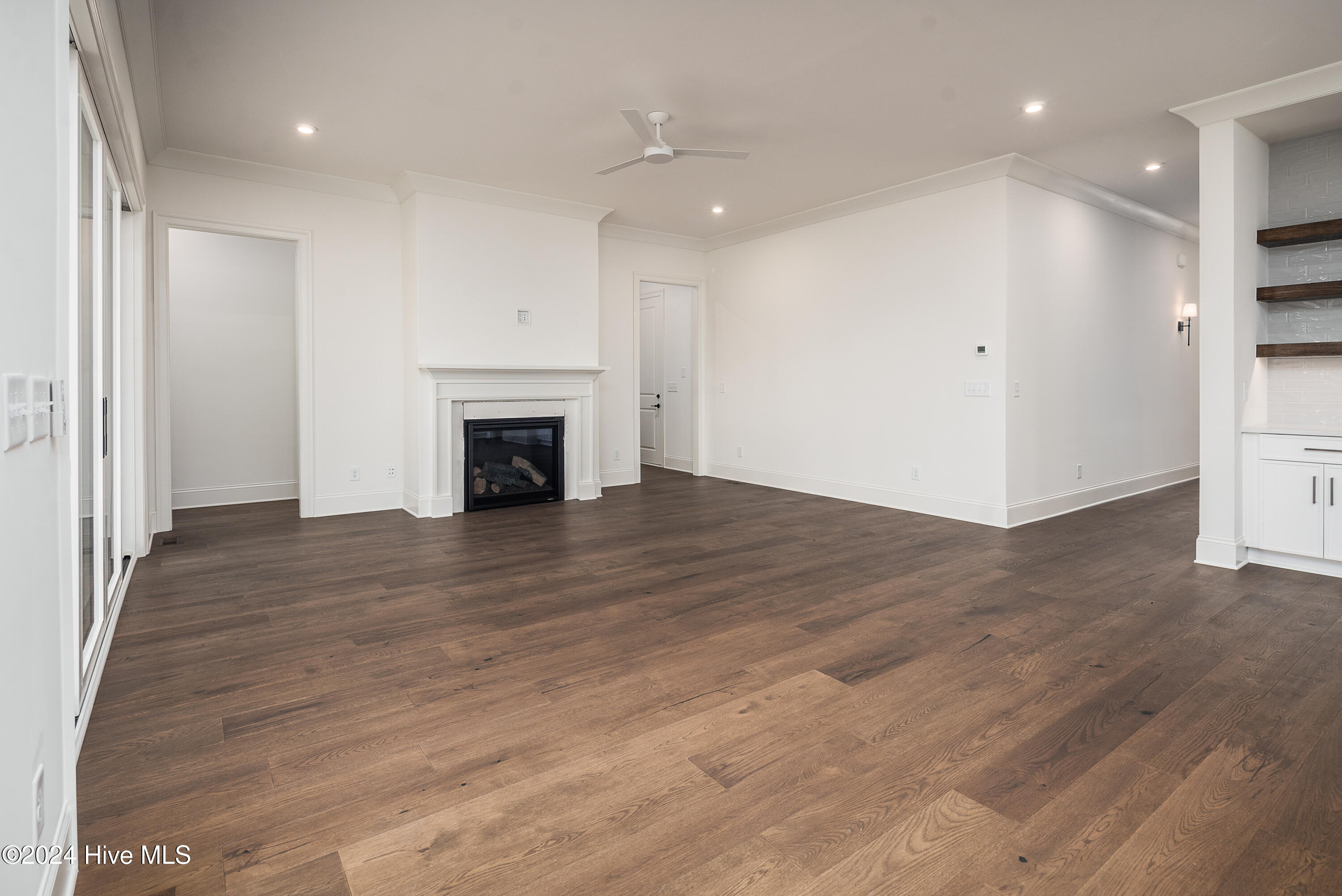 46 Pine Tree Point Property Photo 8