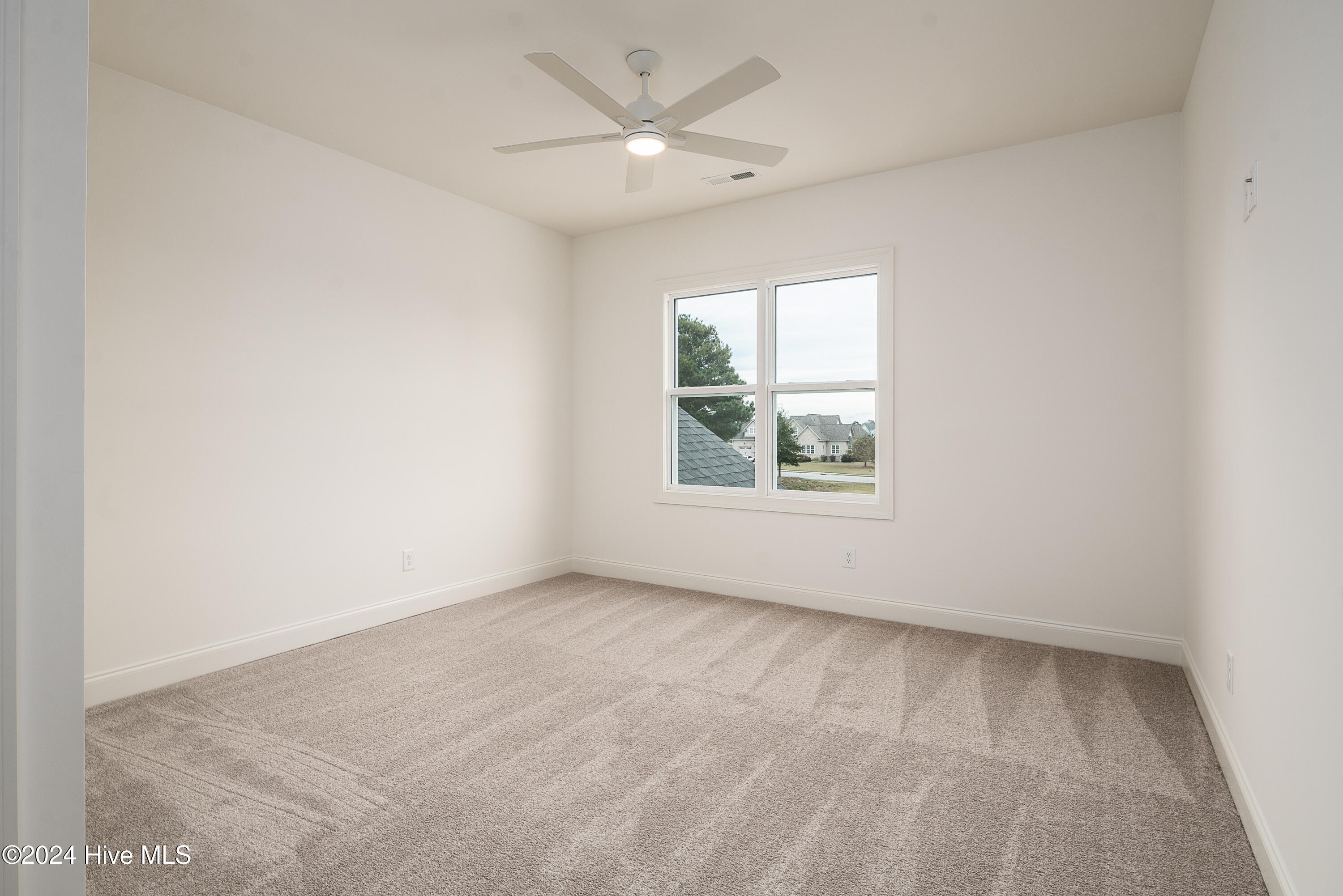 46 Pine Tree Point Property Photo 32