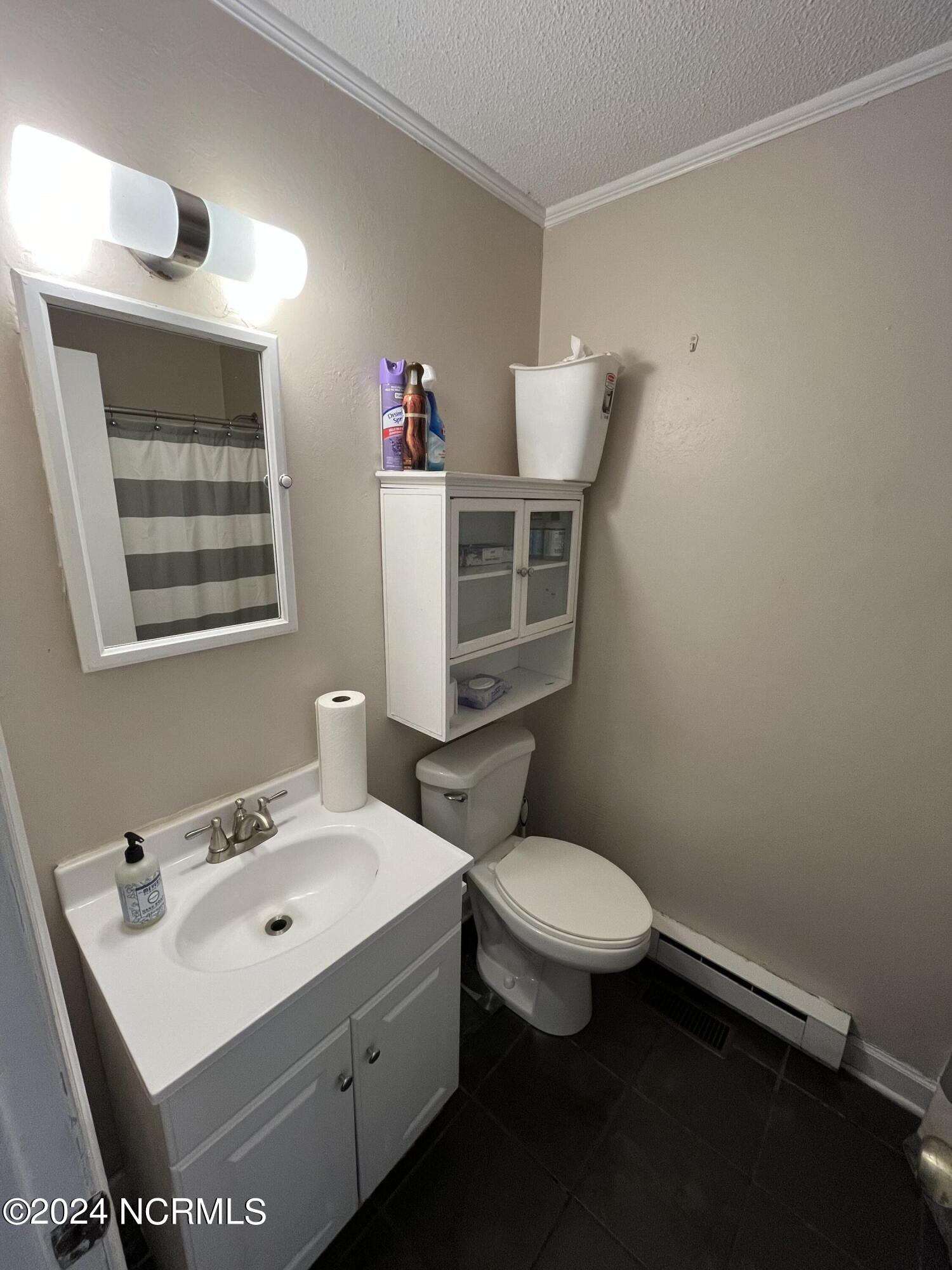 3863 Robin Road Property Photo 19