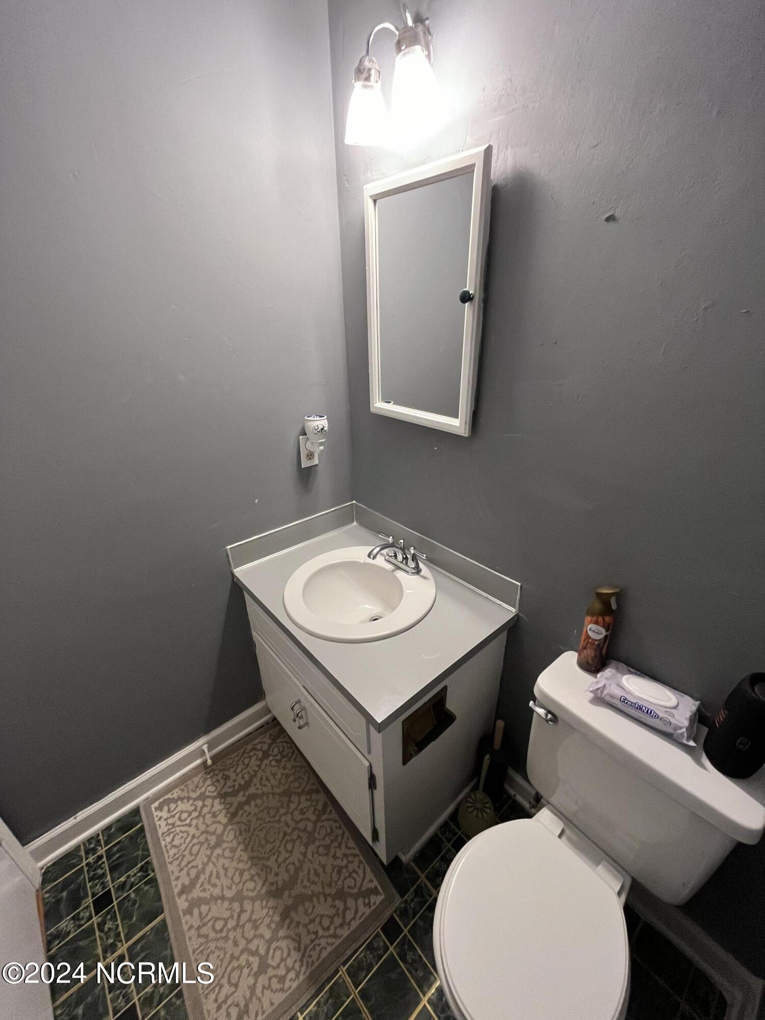3863 Robin Road Property Photo 23