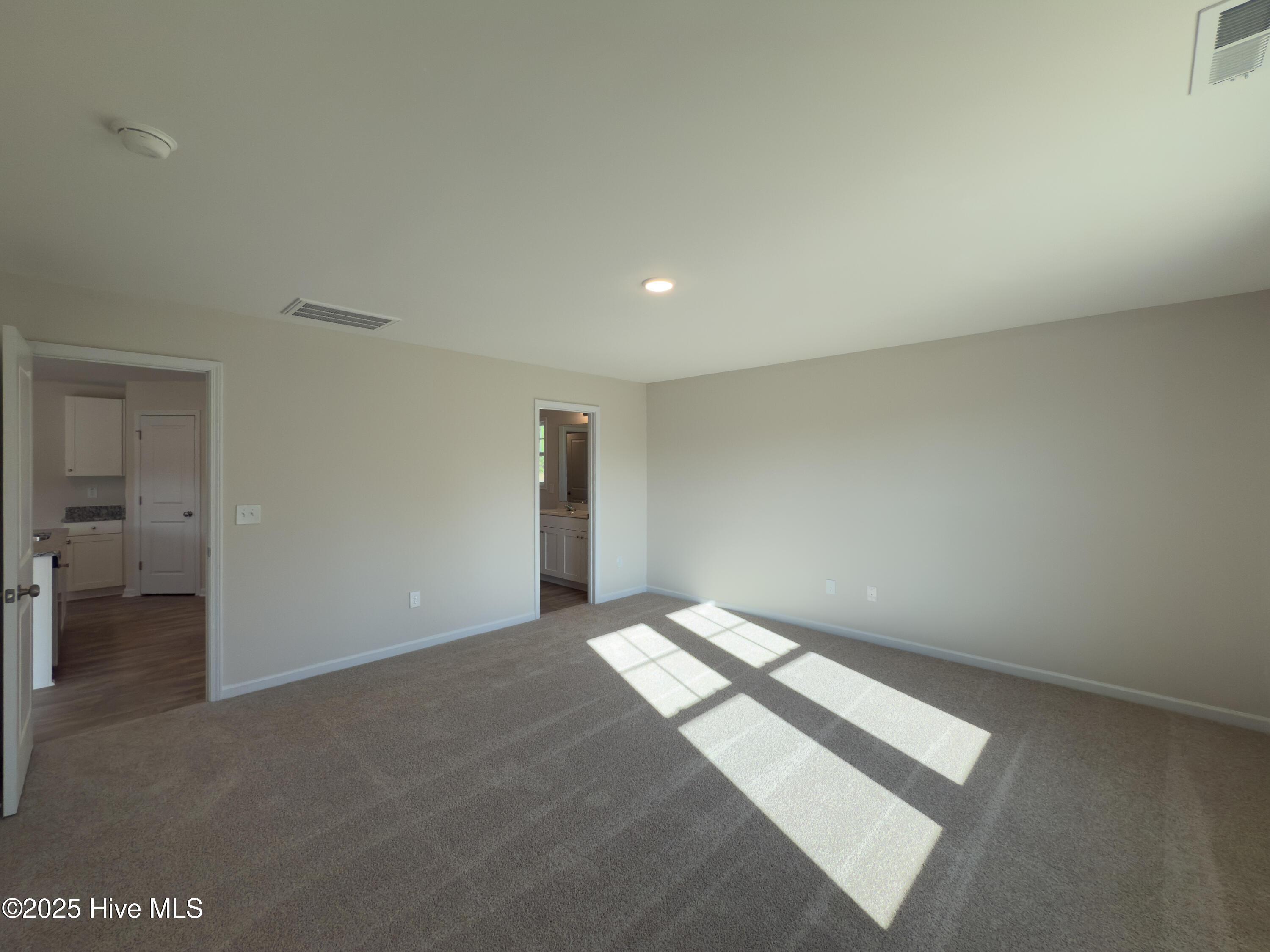 4992 Blue Springs Road 11 Property Photo 5
