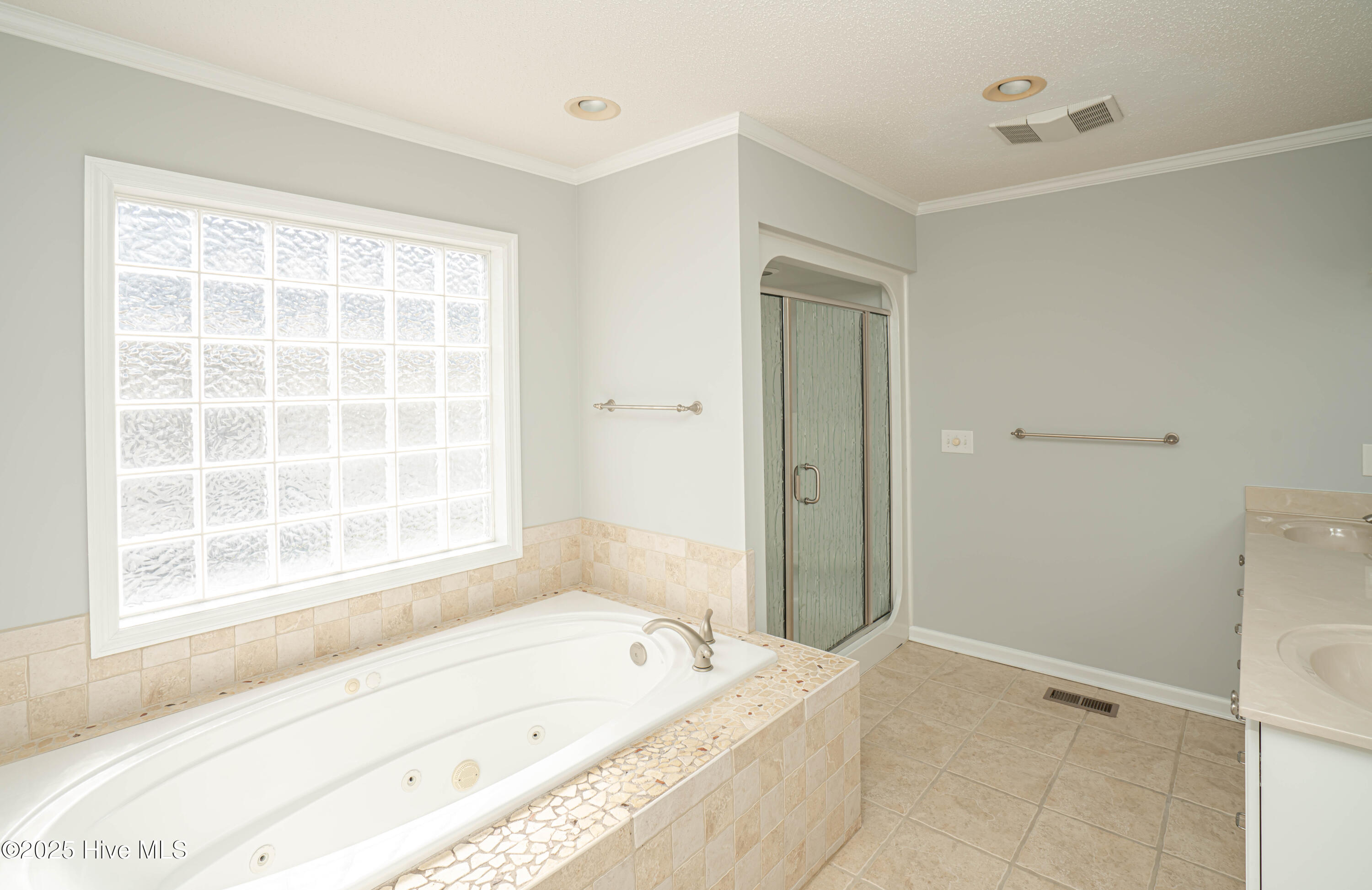 611 Eastwood Park Road Property Photo 20
