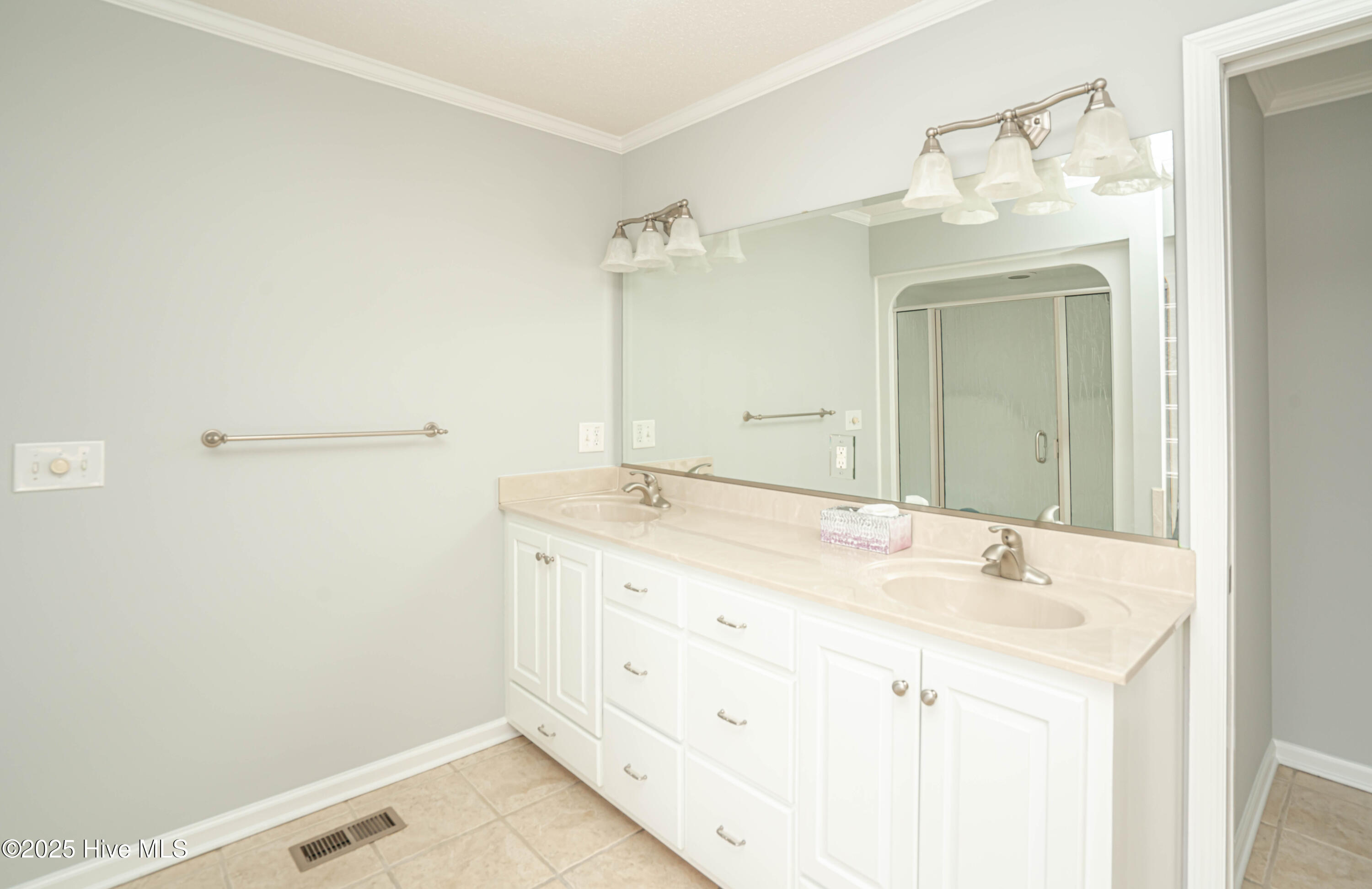 611 Eastwood Park Road Property Photo 21