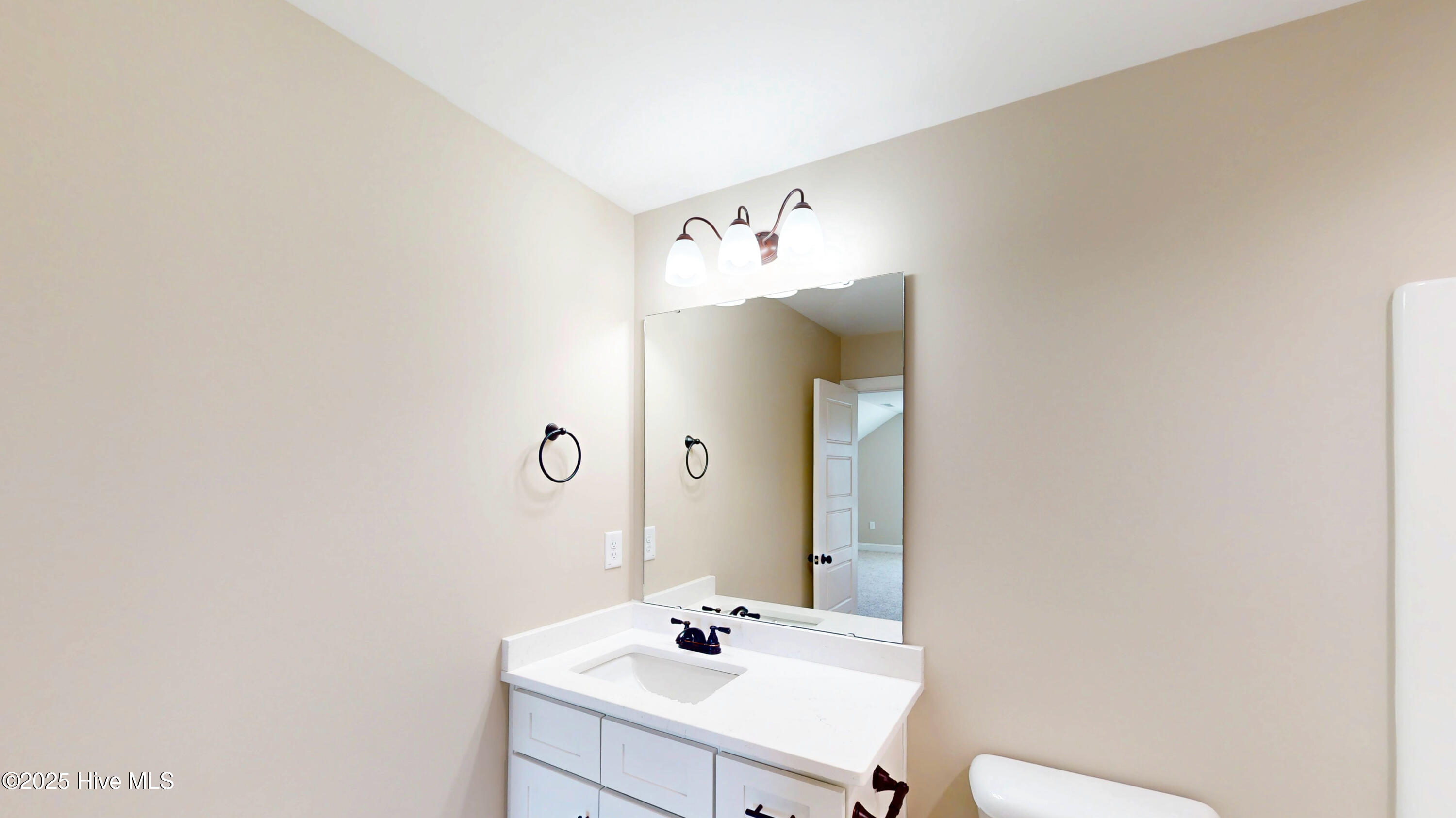 106 Chester Place Property Photo 31