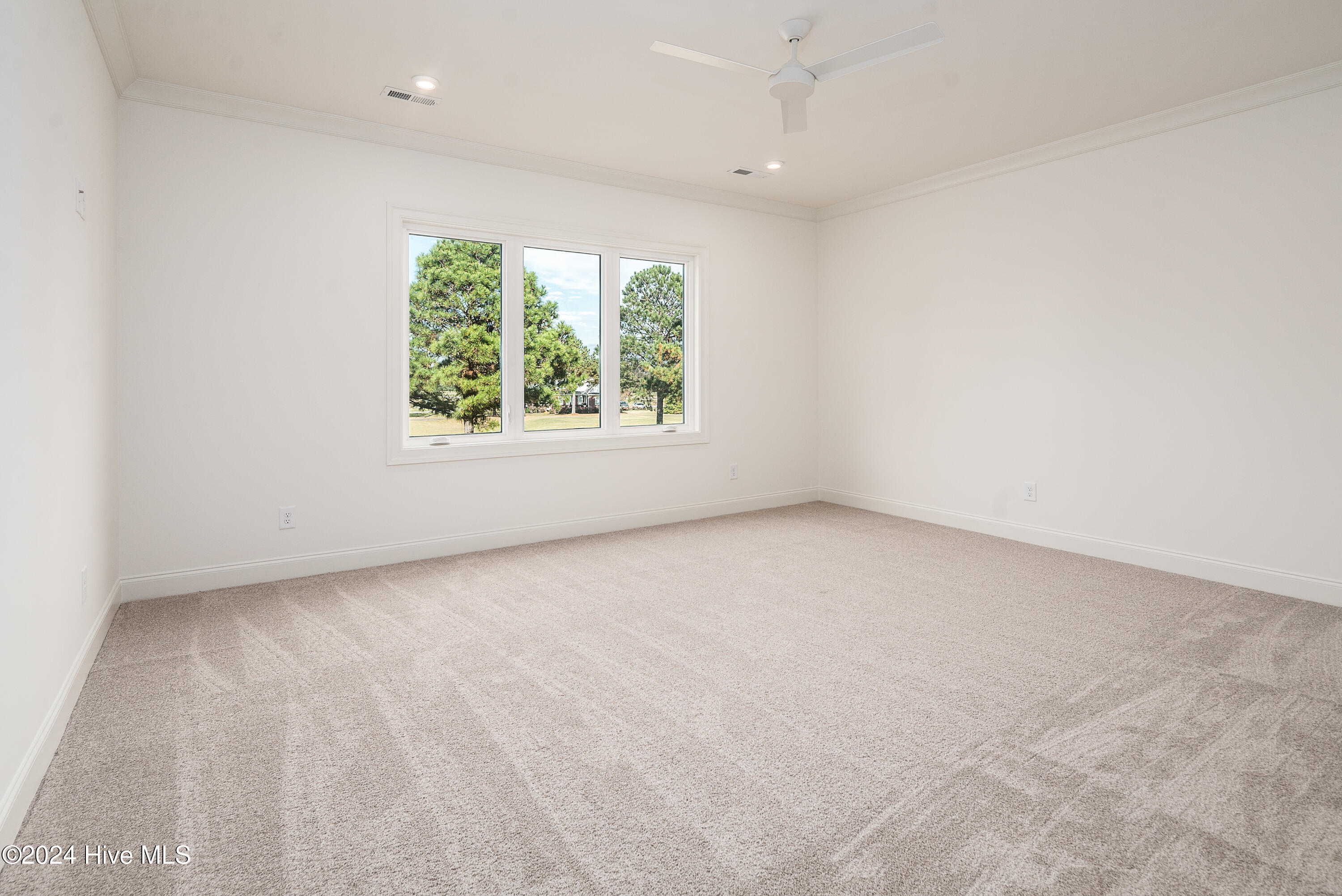 76 Pine Tree Point Property Photo 20