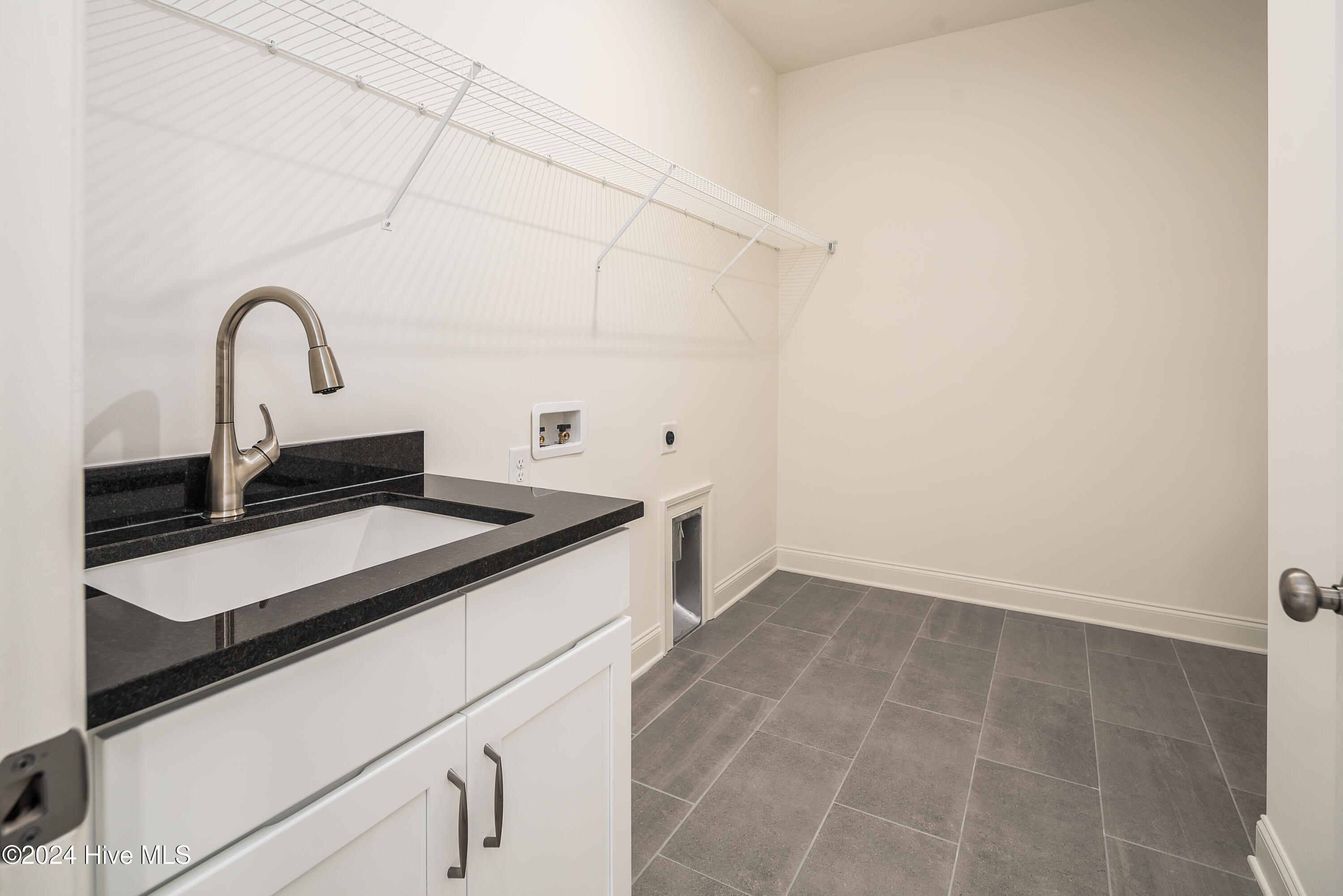 76 Pine Tree Point Property Photo 40
