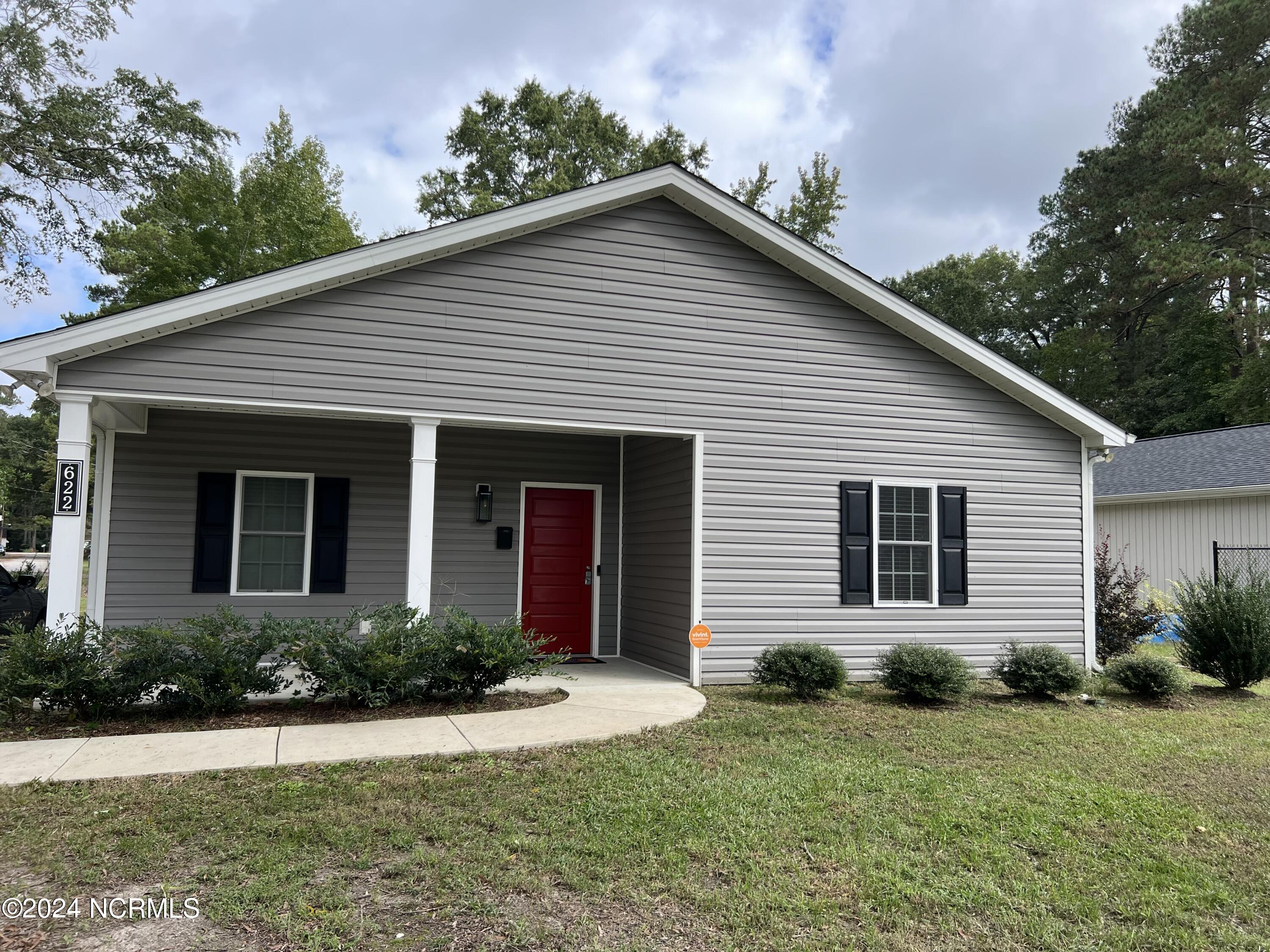 622 Williams Street Property Photo