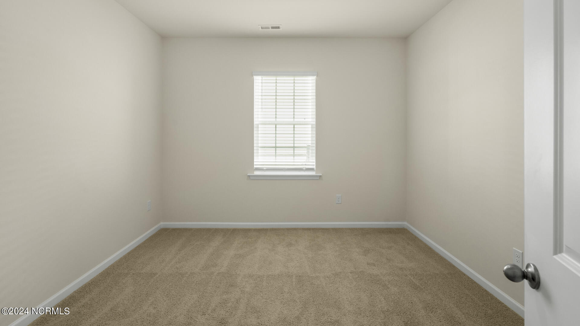 970 Ocean Court Property Photo 7