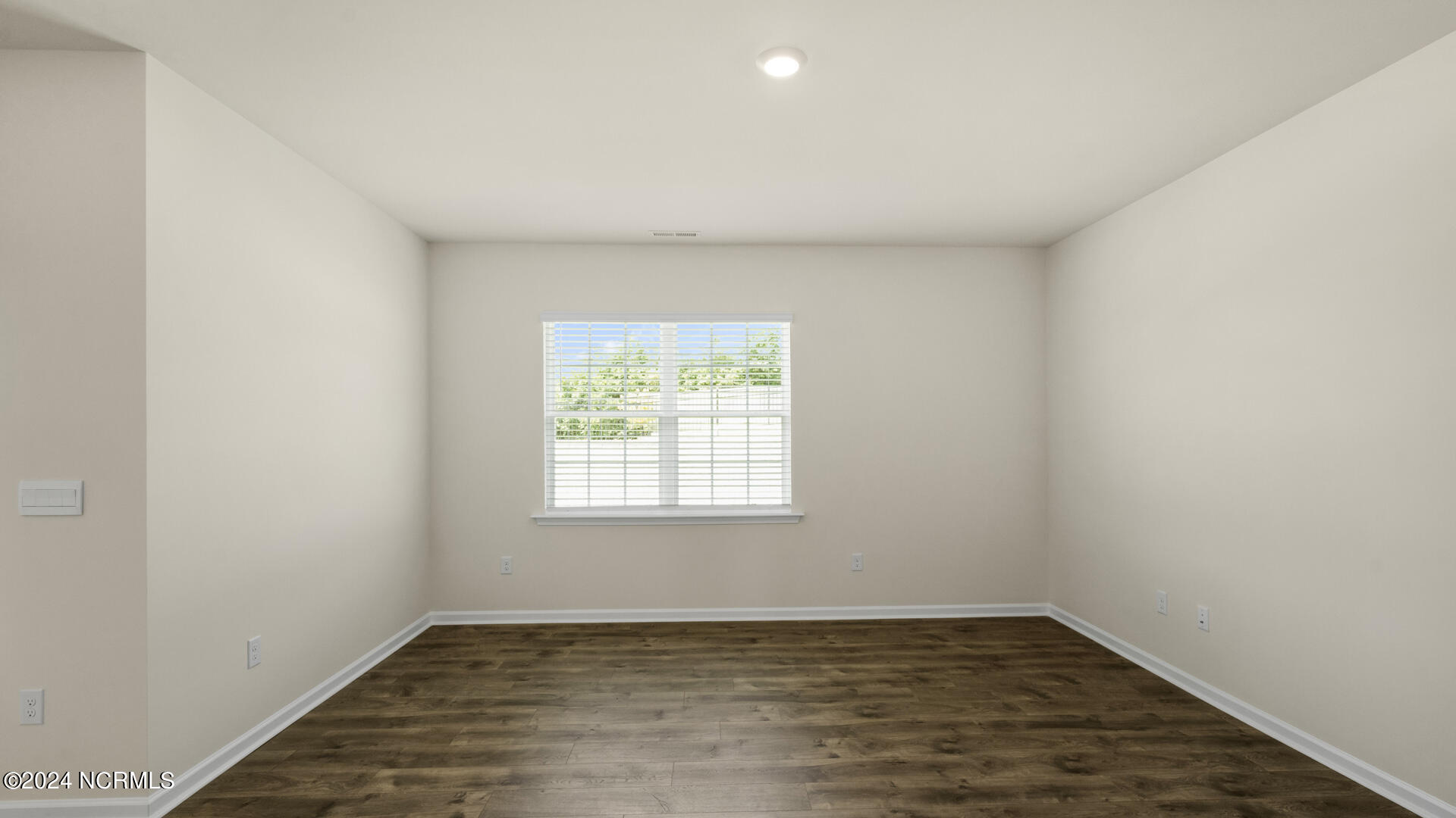 970 Ocean Court Property Photo 15