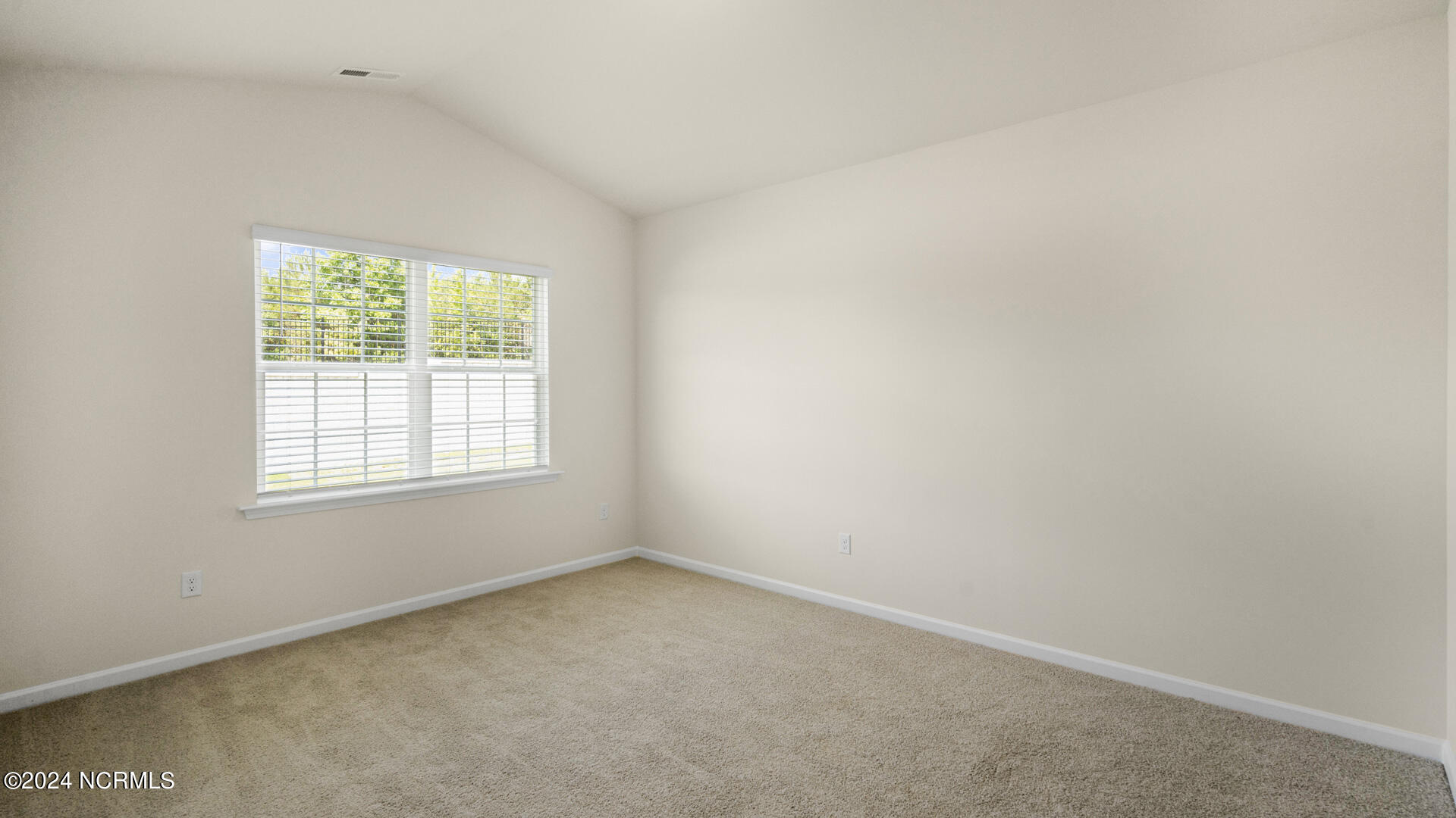 970 Ocean Court Property Photo 18