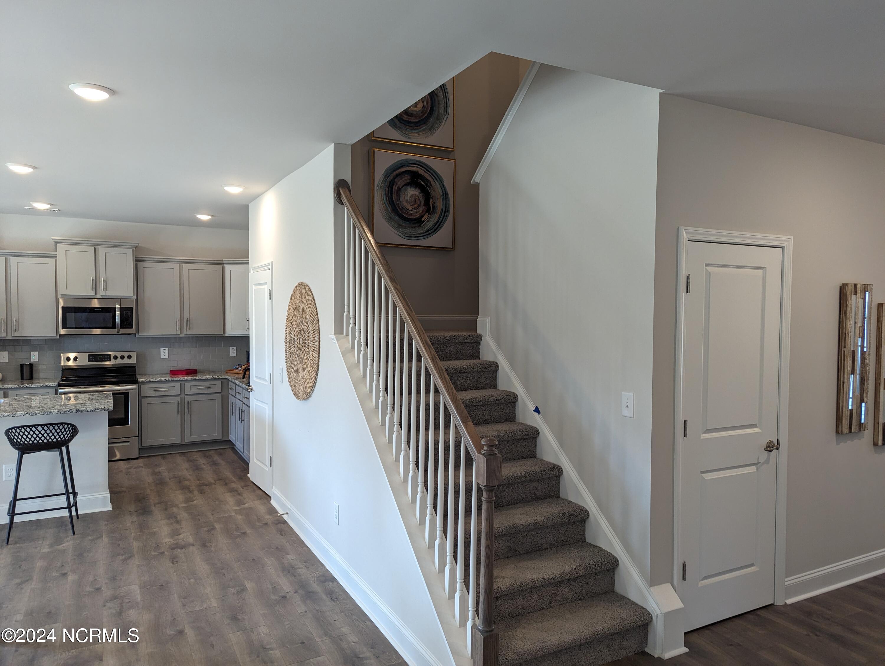 602 Central Park Way Property Photo 6