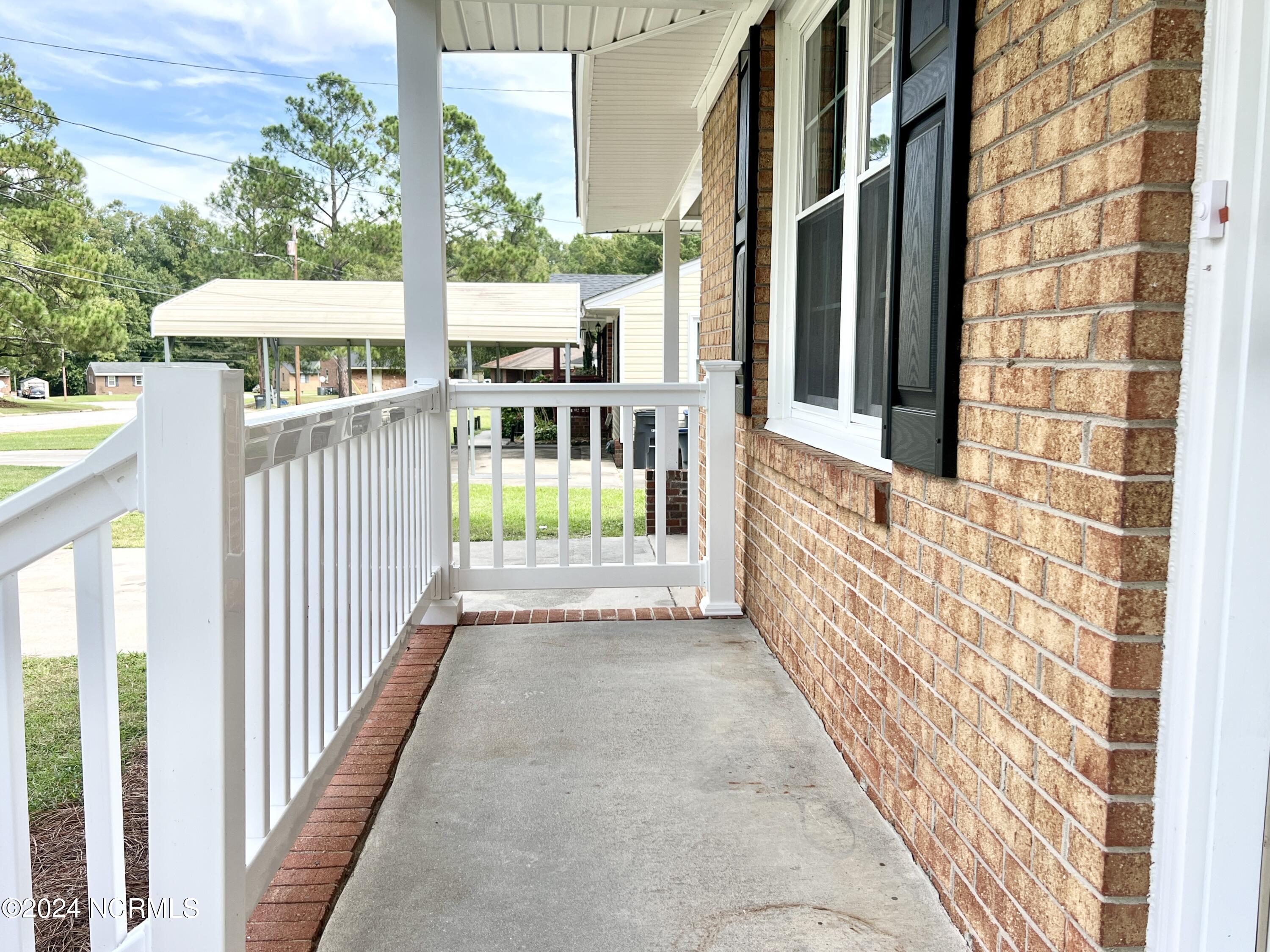 1133 Brownview Drive Property Photo 3