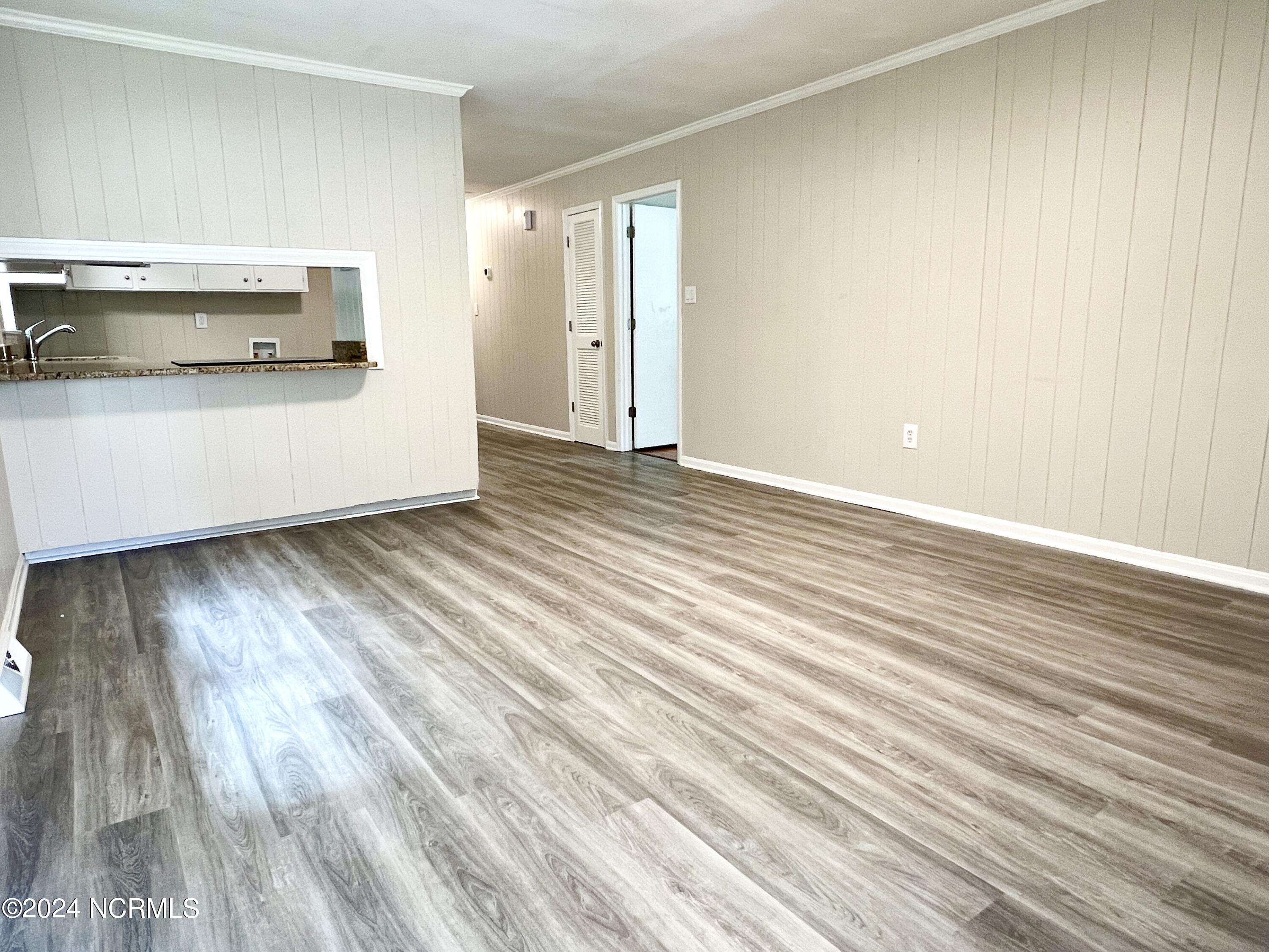 1133 Brownview Drive Property Photo 6