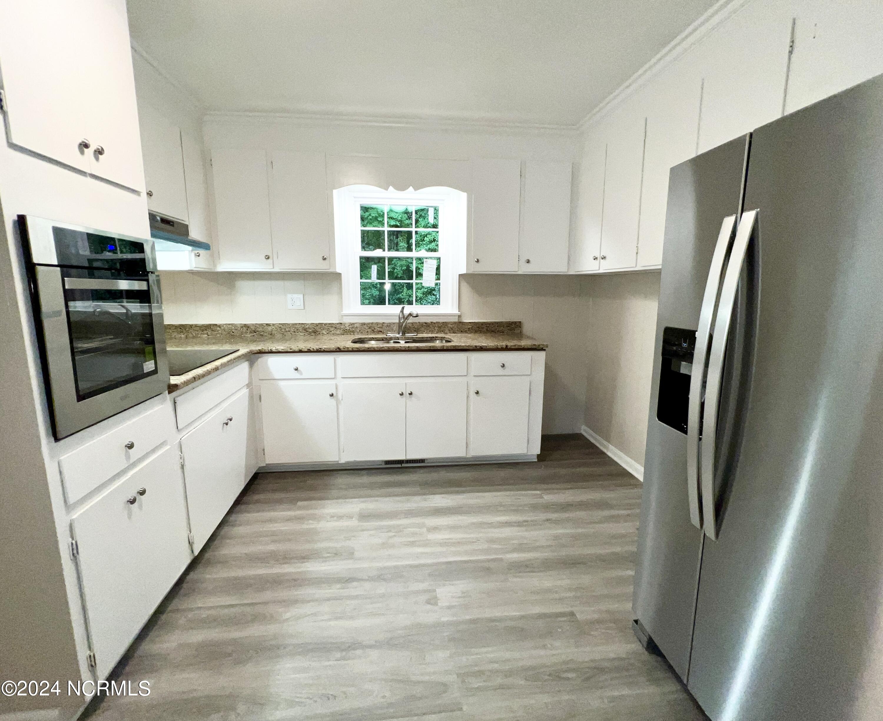 1133 Brownview Drive Property Photo 7