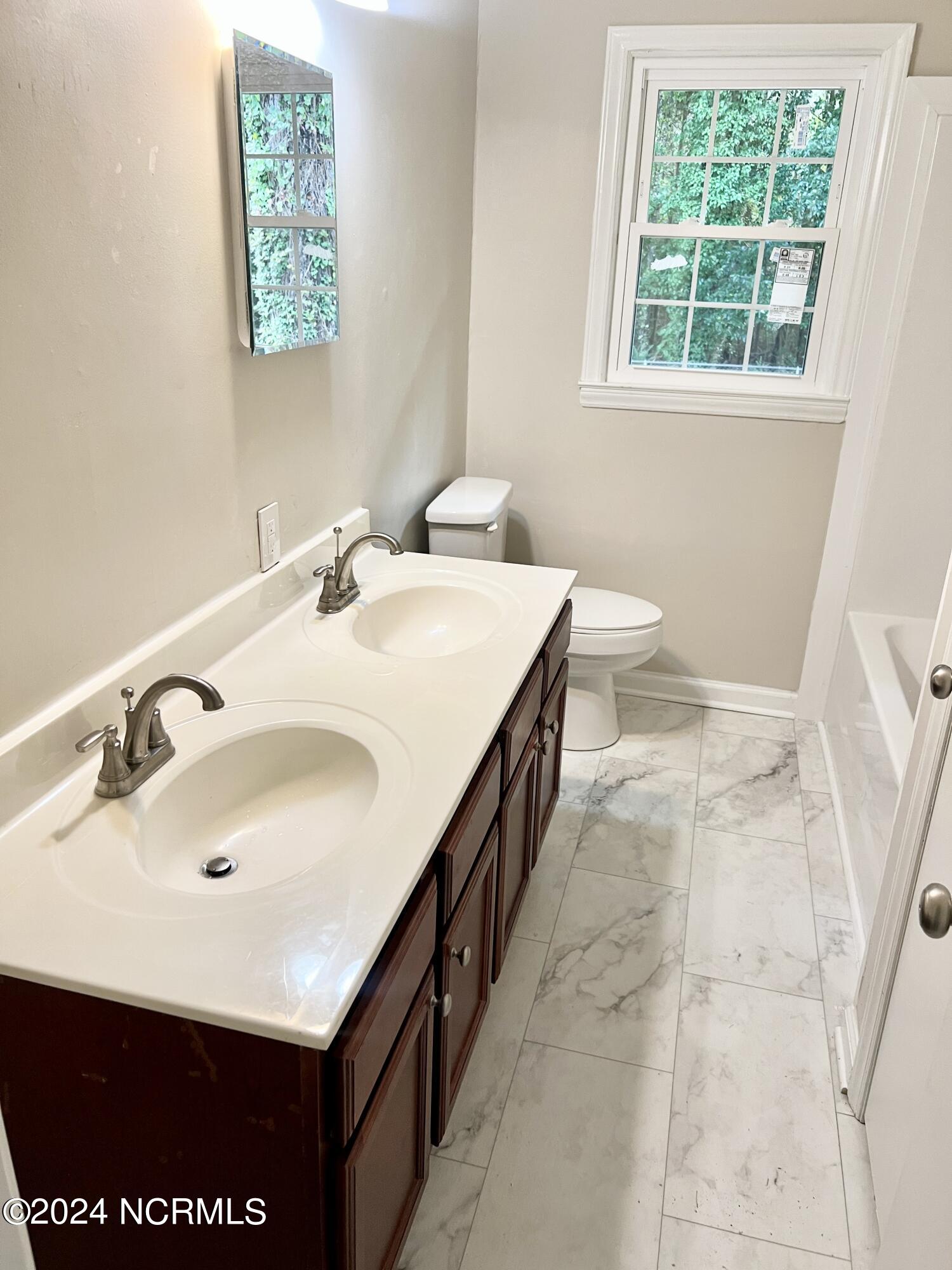 1133 Brownview Drive Property Photo 11
