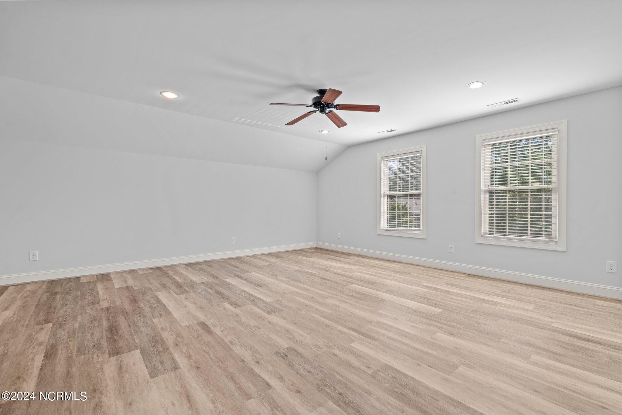 4 Cordelia Way Property Photo 13