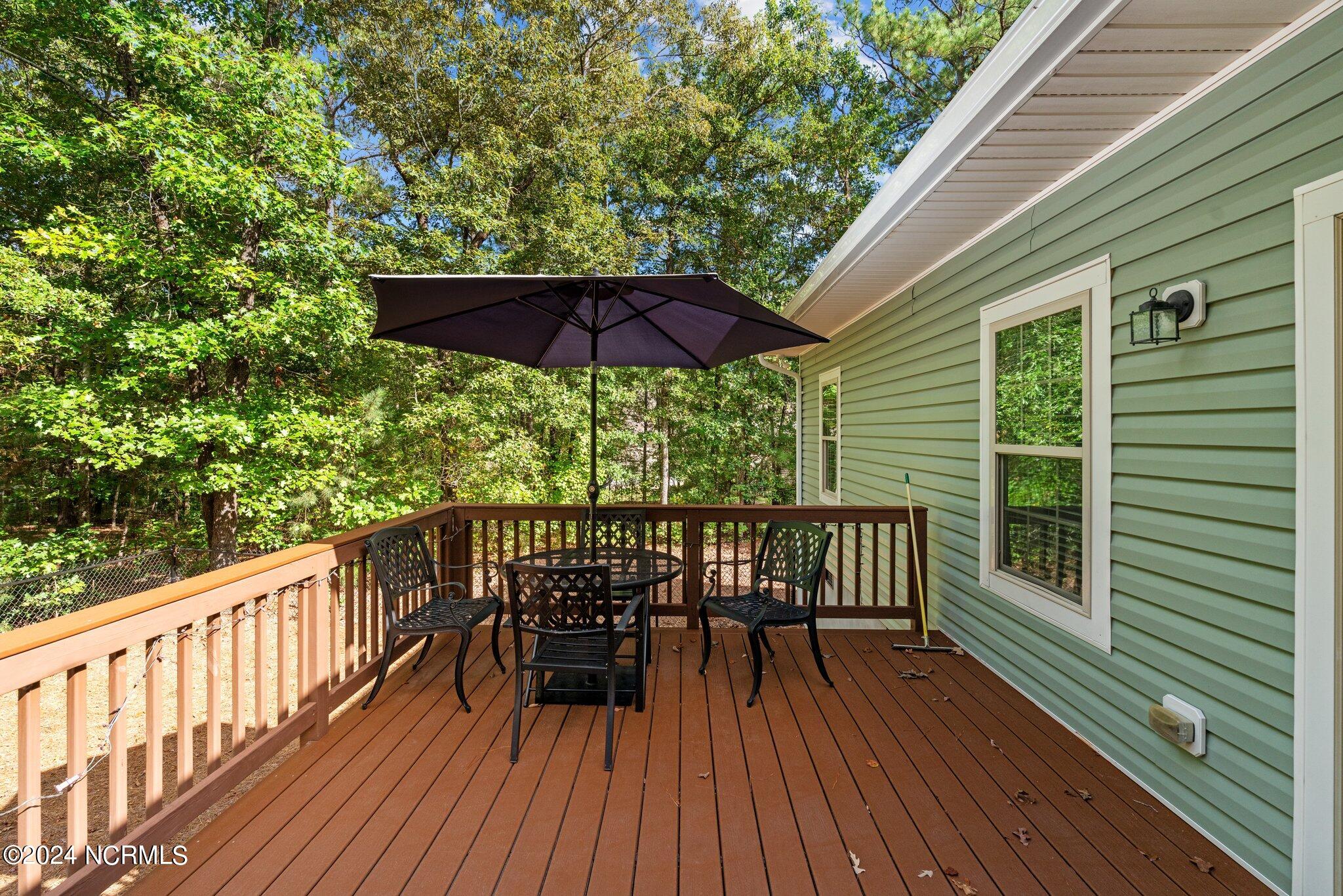 4 Cordelia Way Property Photo 37