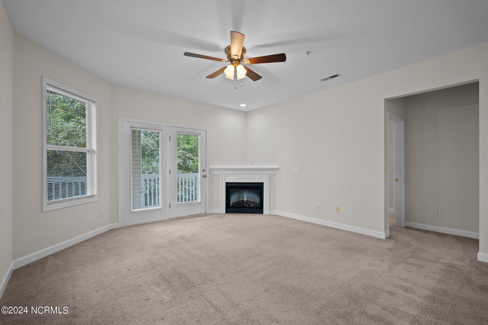 713 Indica Court 201 Property Photo 16