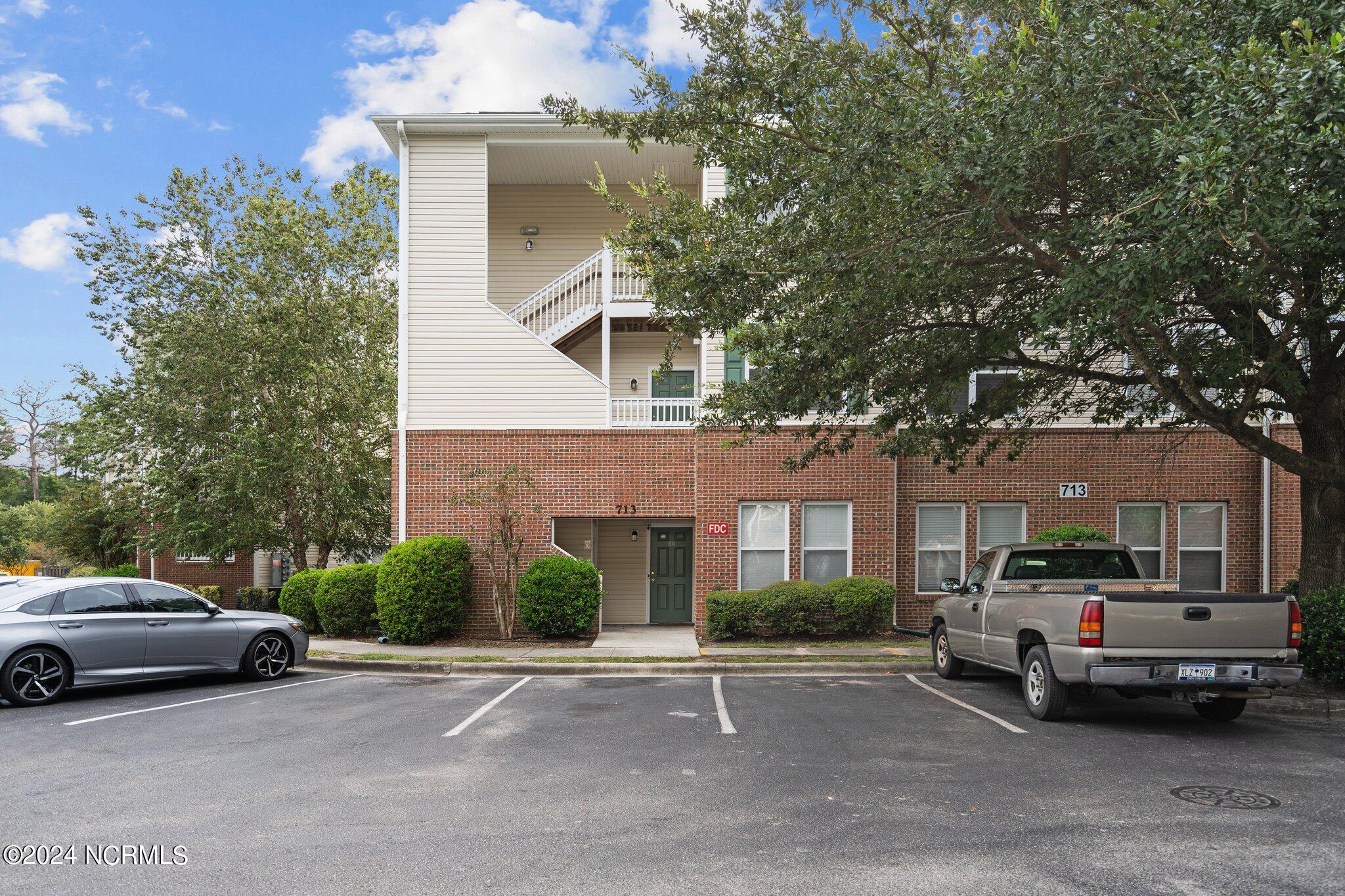 713 Indica Court 201 Property Photo 46