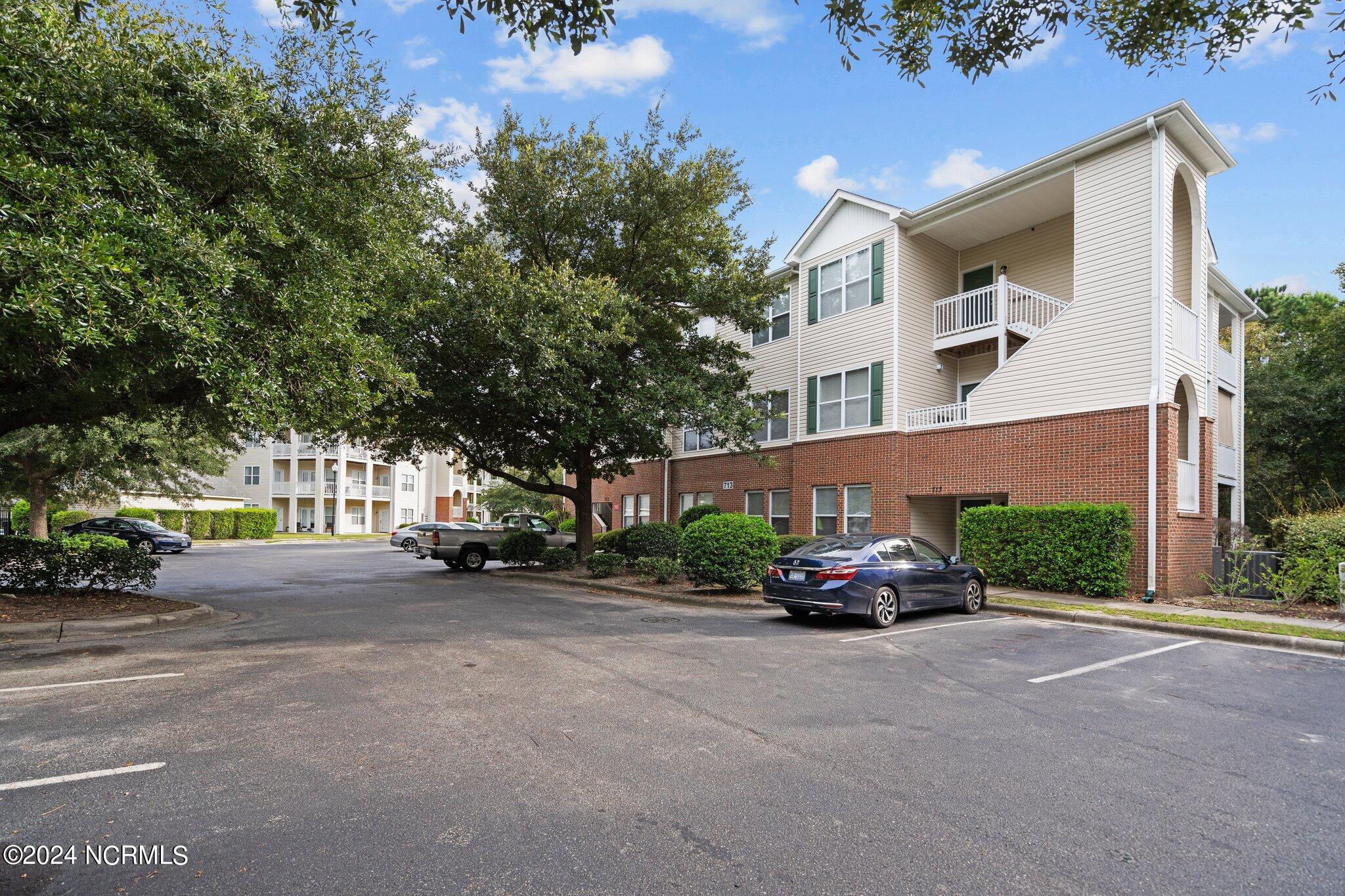 713 Indica Court 201 Property Photo 49