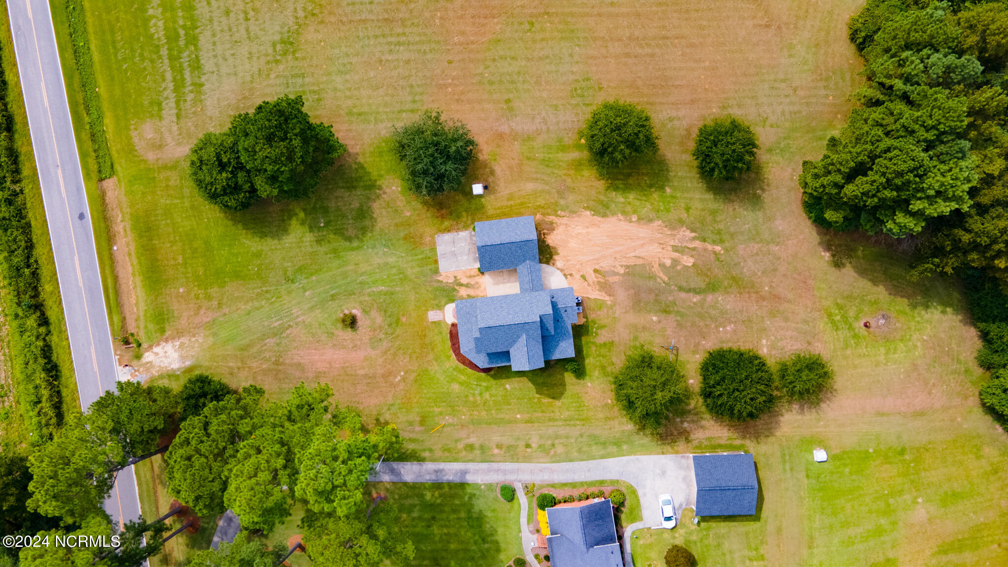 4960 Willard Road Property Photo 3