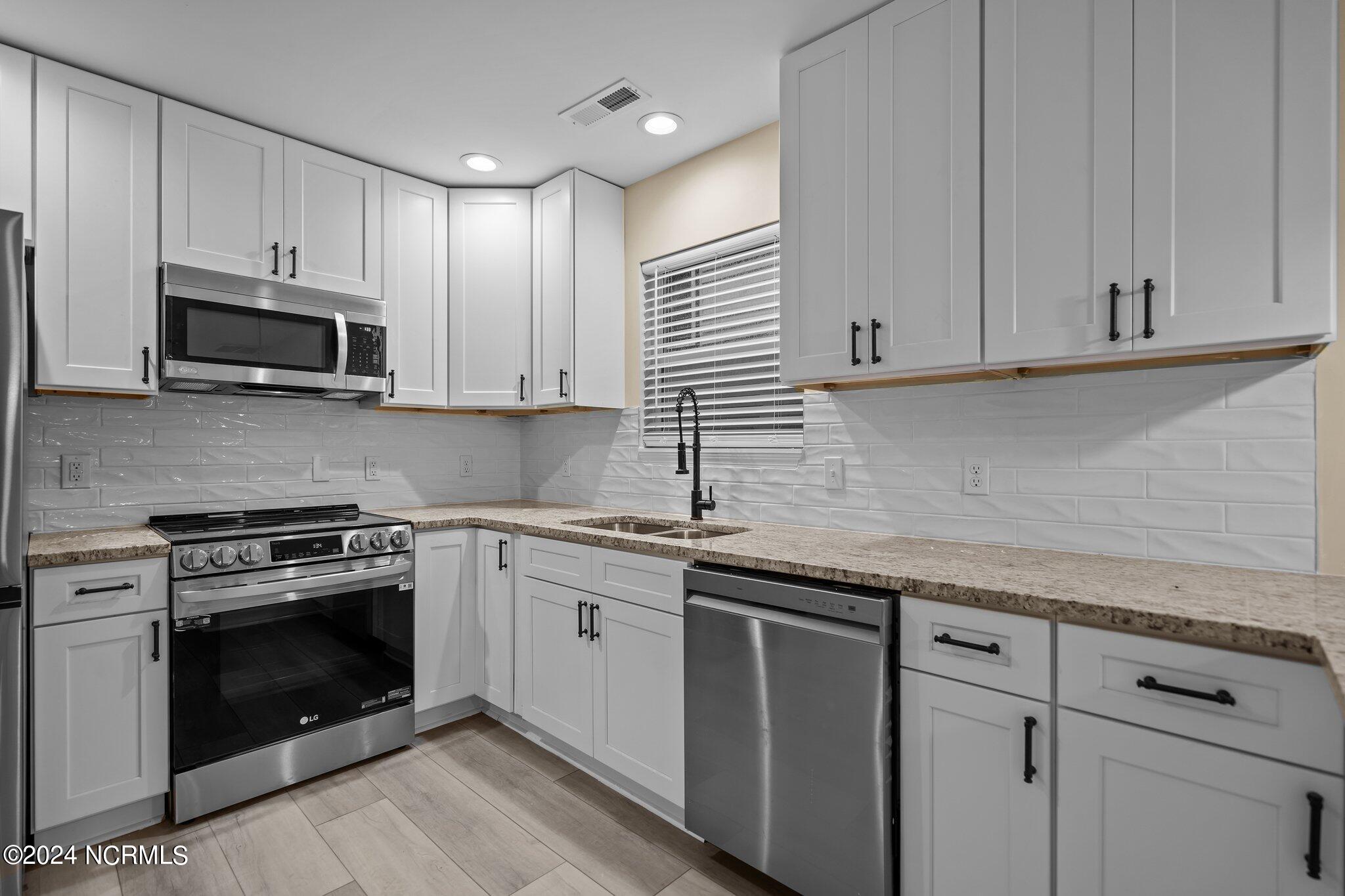 820 Hanover Street Property Photo 14