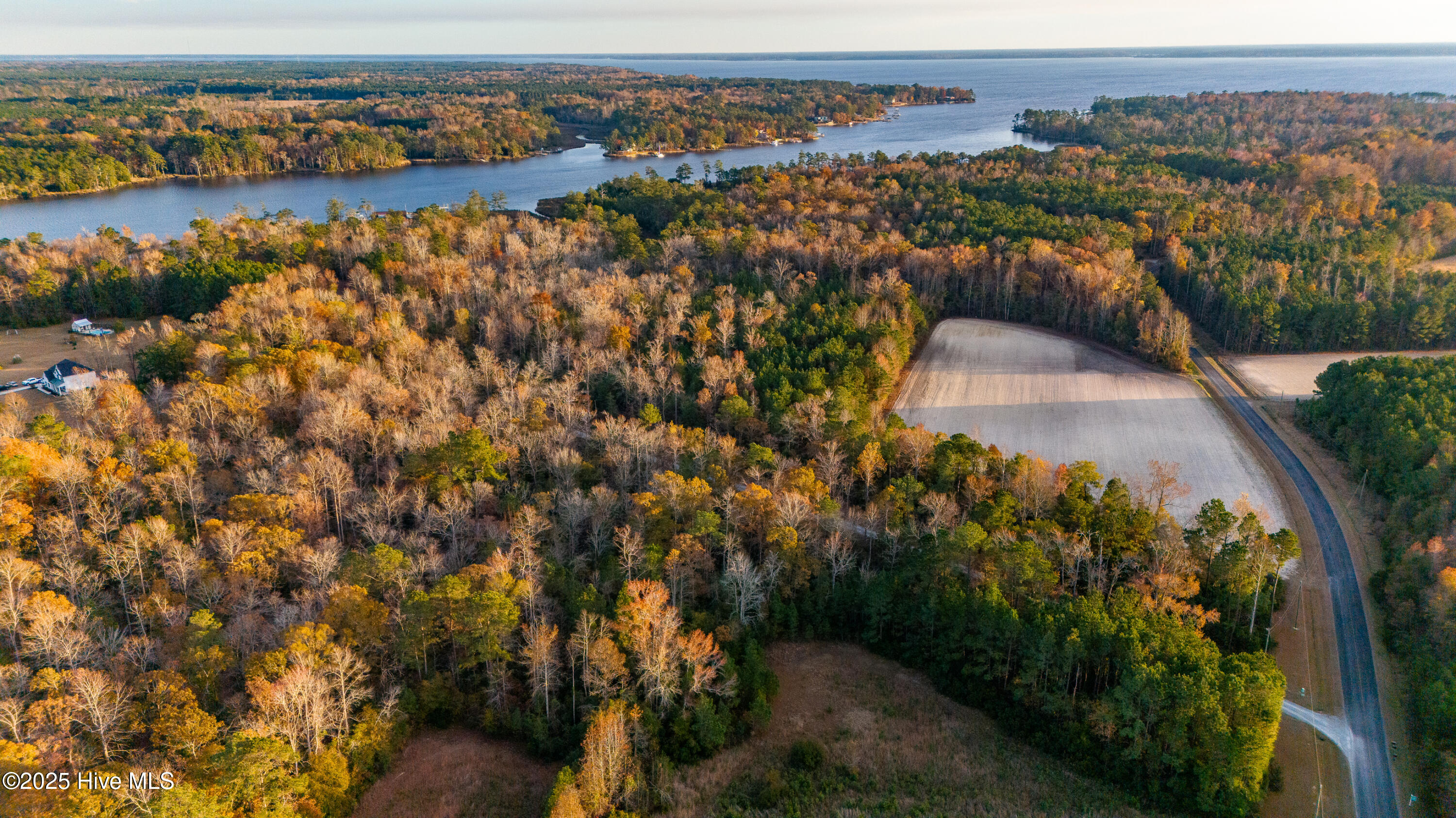 821 2 Bennett Neck Road Property Photo 3