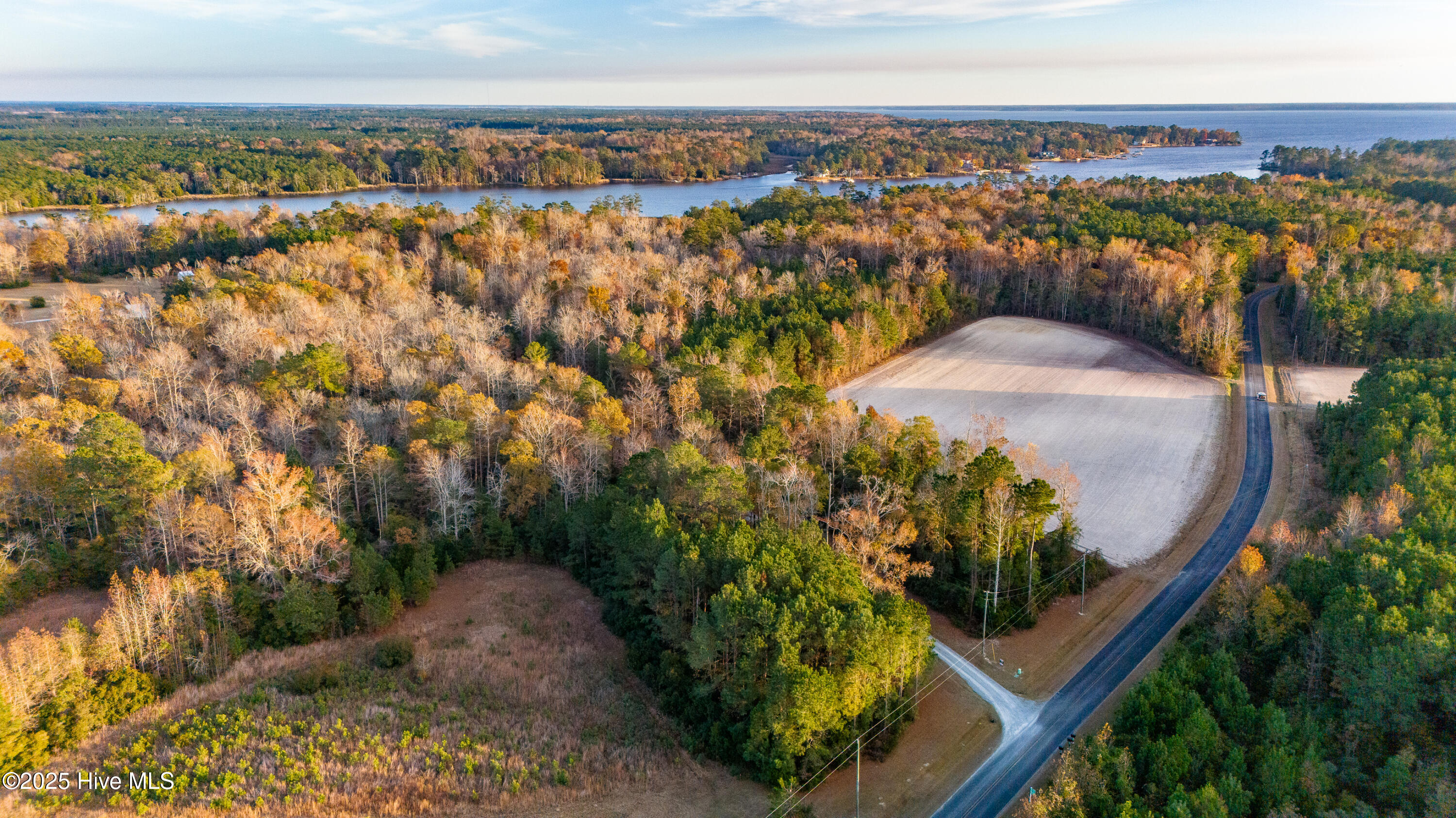 821 2 Bennett Neck Road Property Photo 4