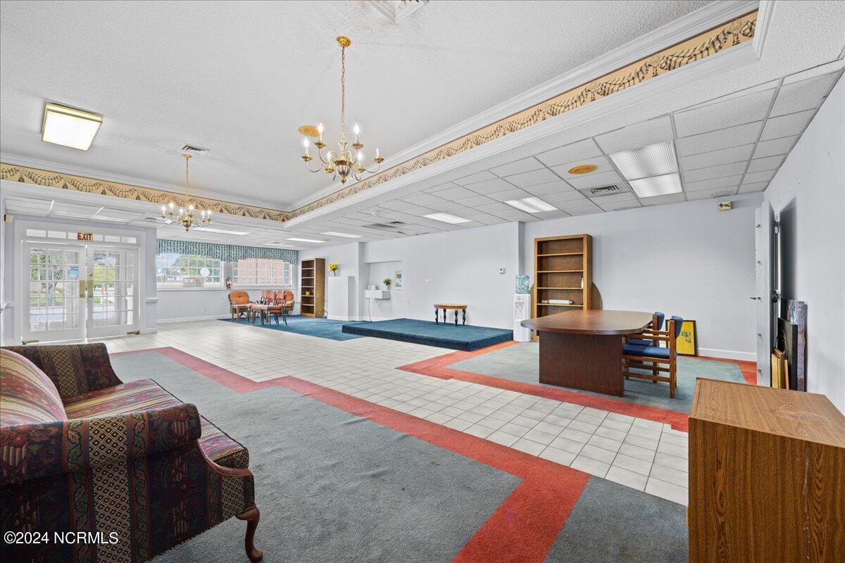 115 N Church Street Property Photo 2