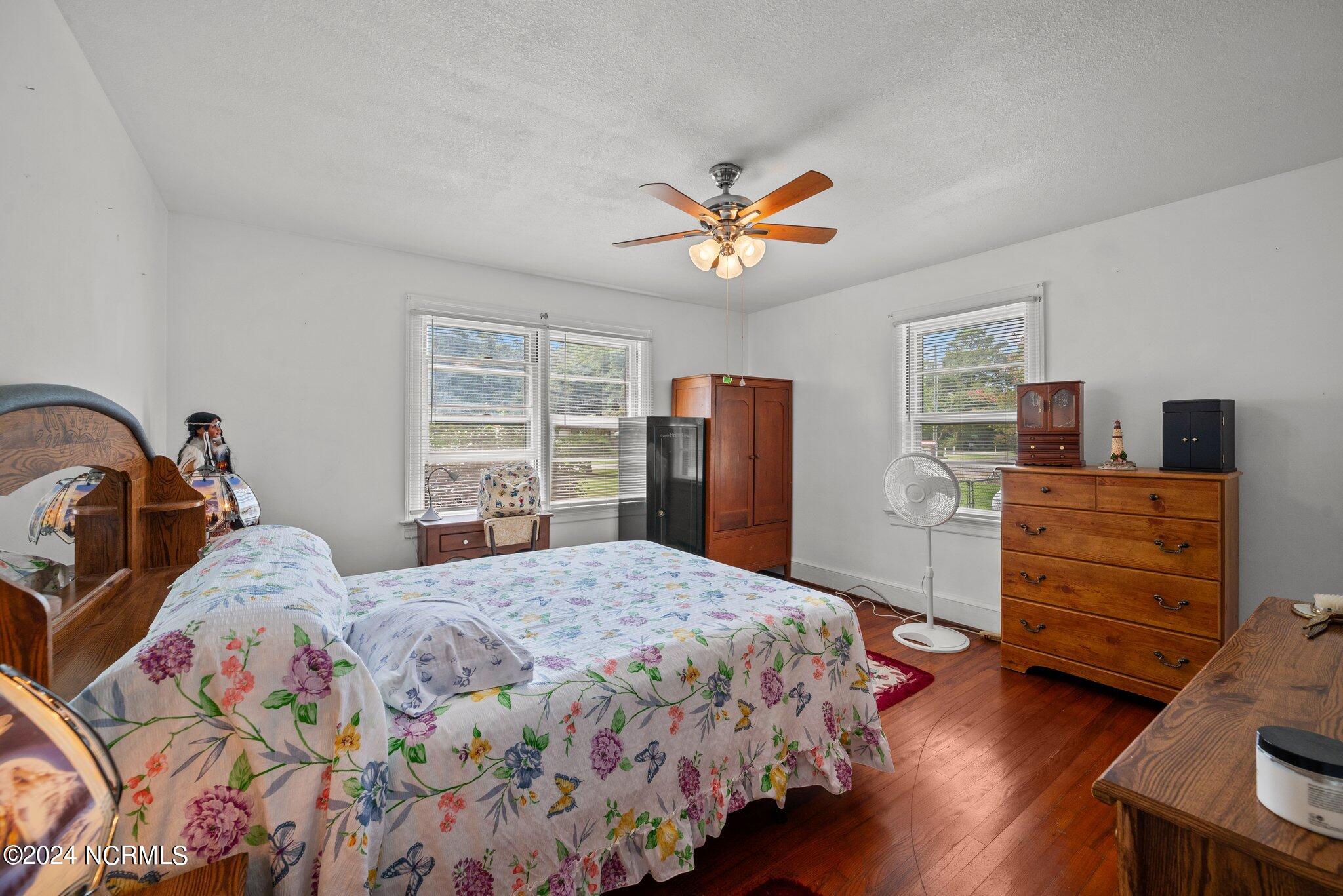 104 Ballard Street Property Photo 15