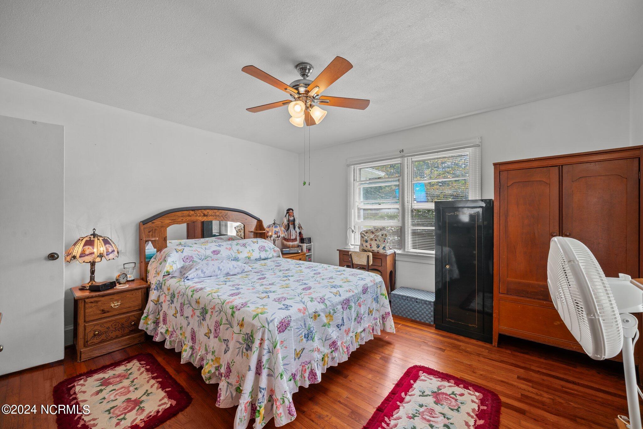 104 Ballard Street Property Photo 16