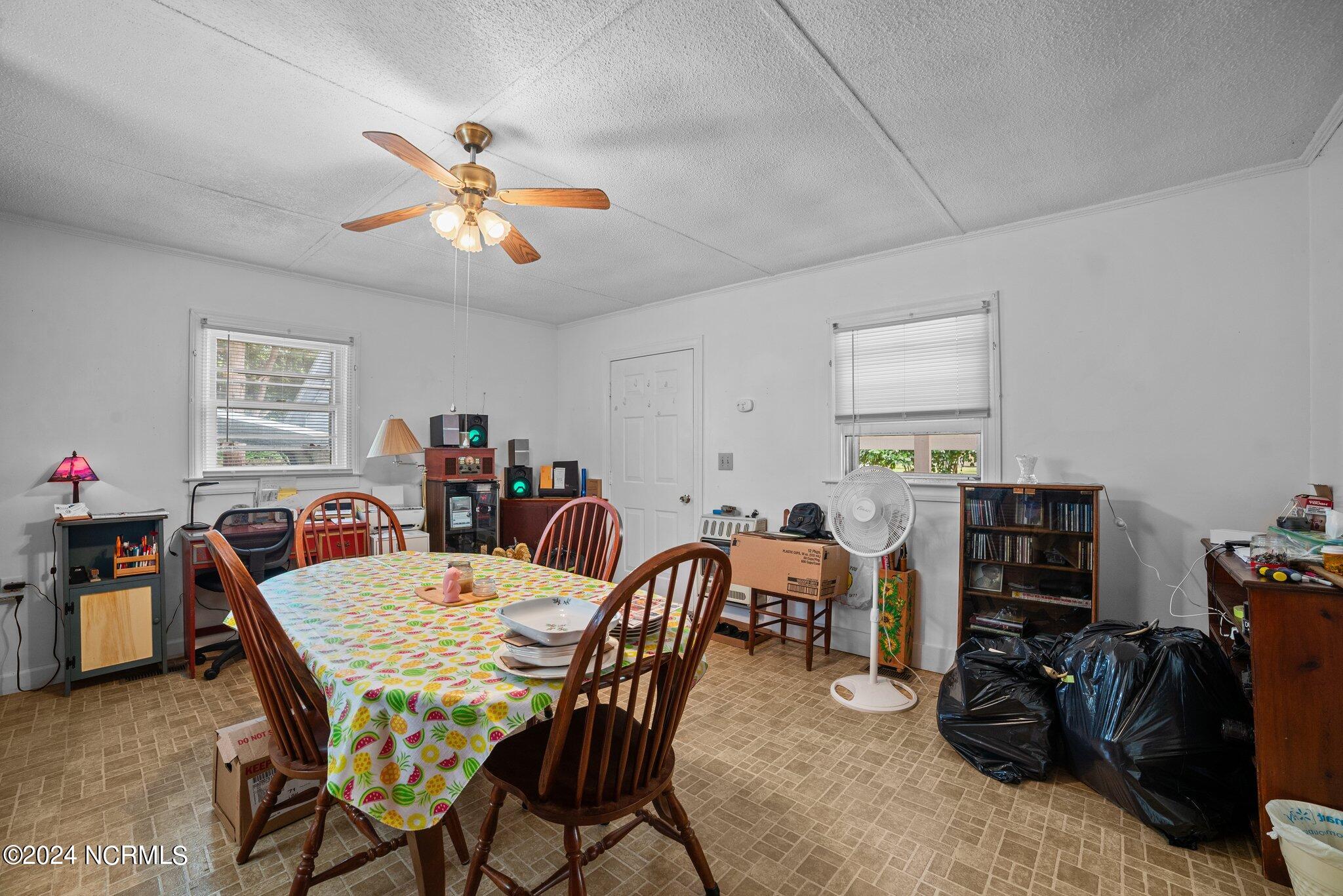 104 Ballard Street Property Photo 28