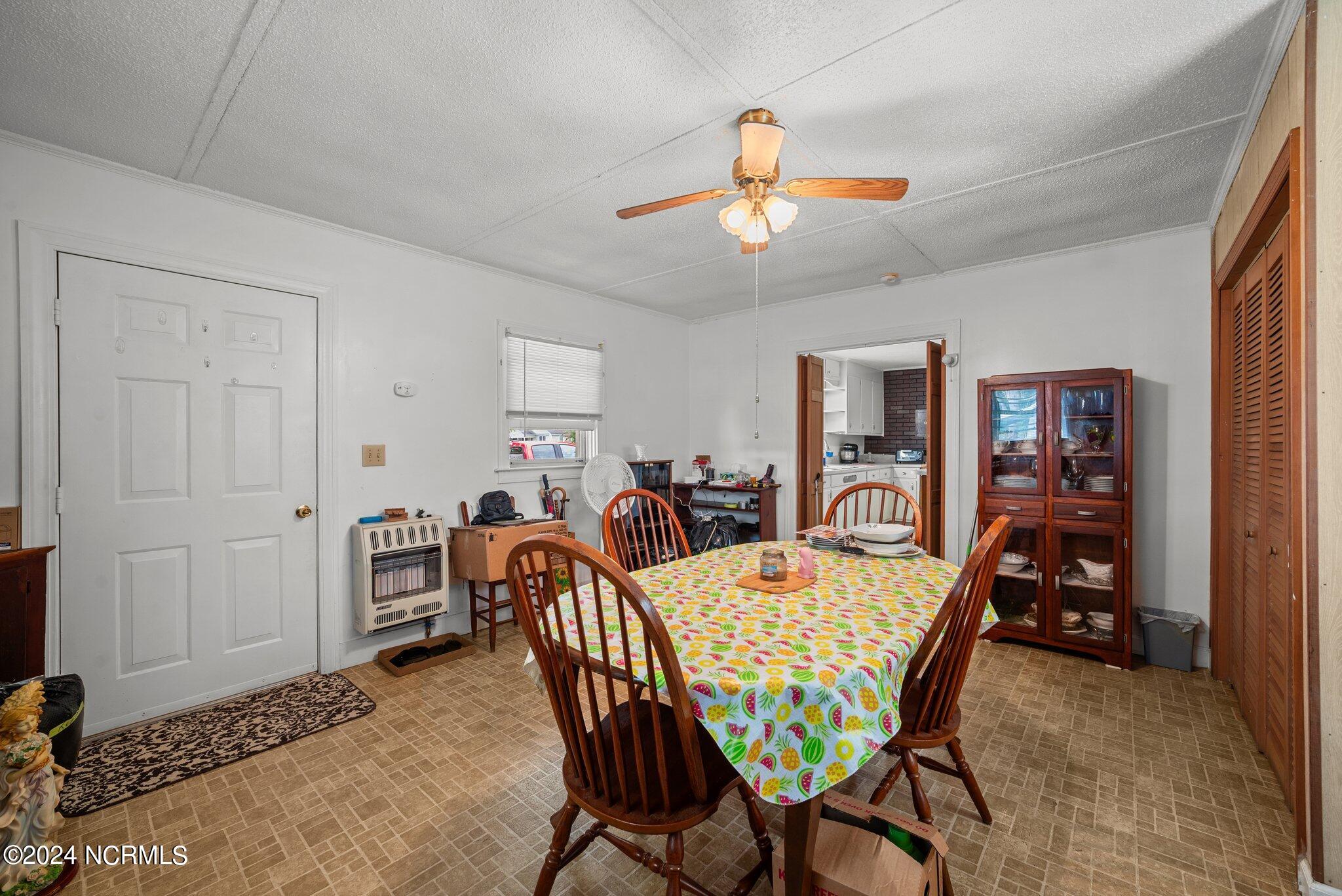 104 Ballard Street Property Photo 30