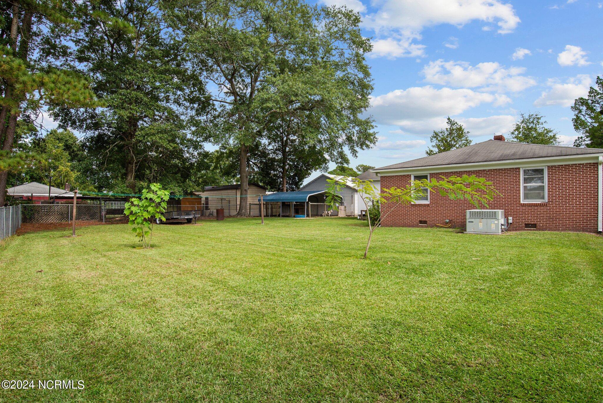 104 Ballard Street Property Photo 41