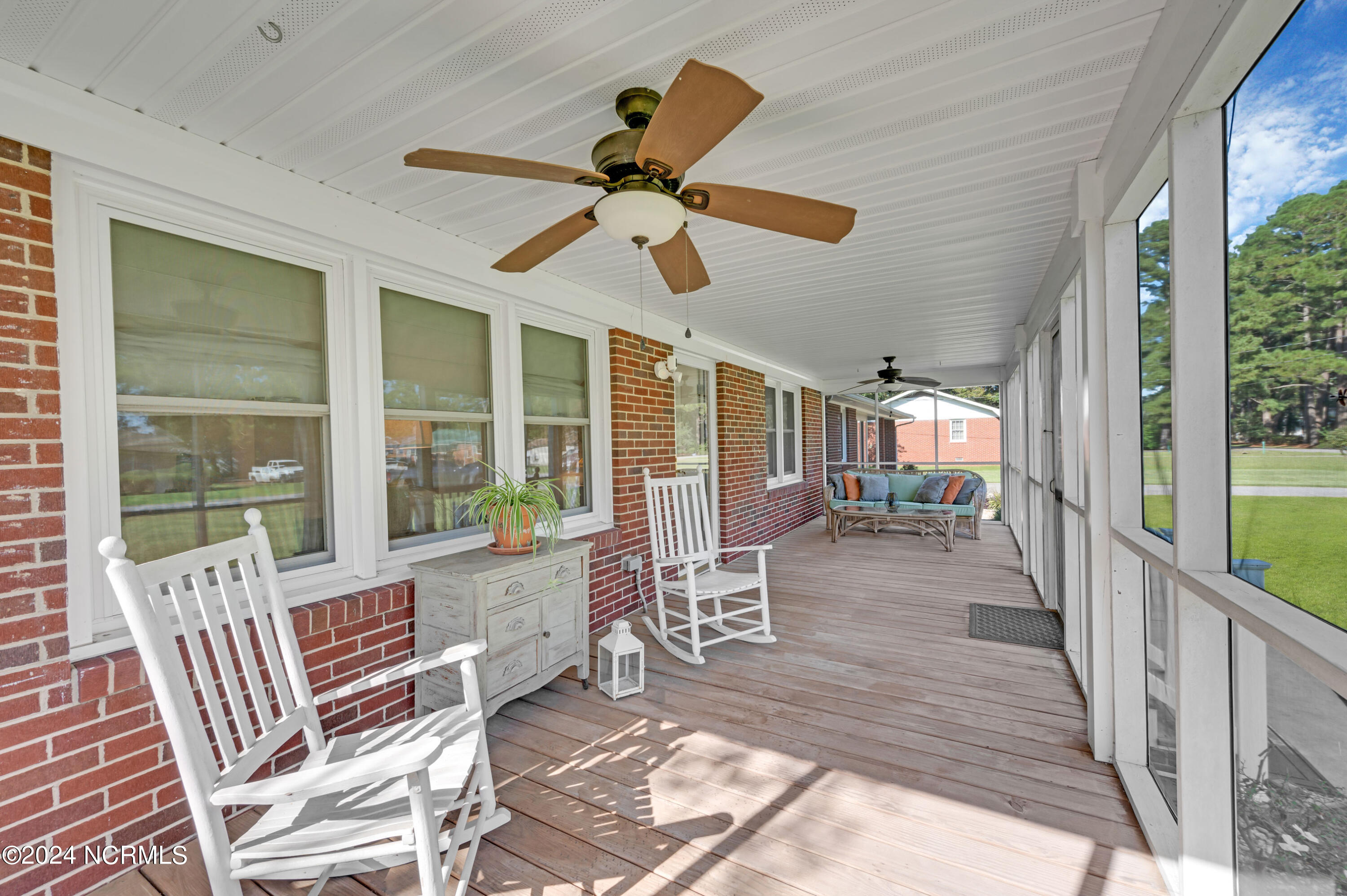 114 Seventh Street Property Photo 4