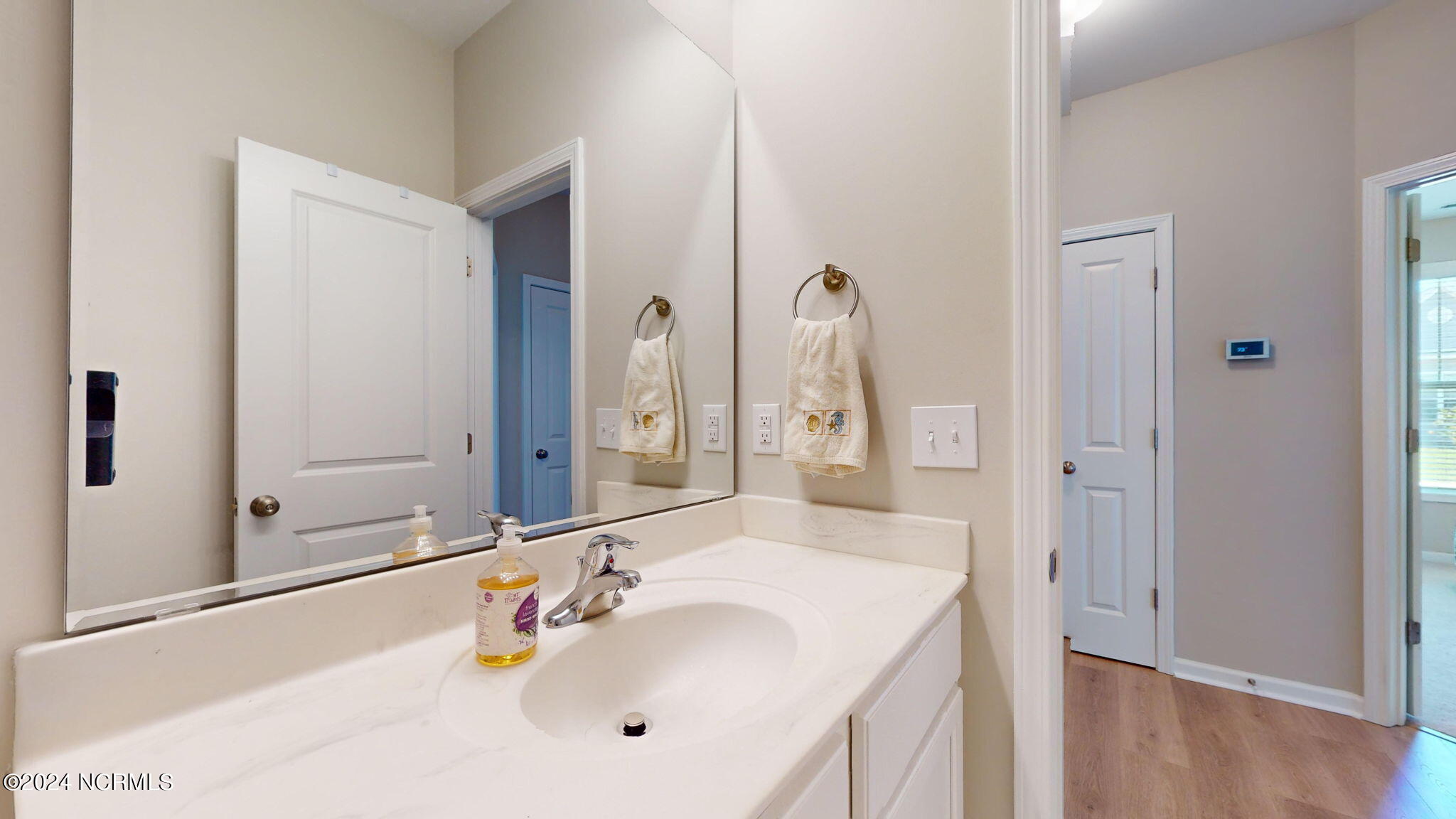 3912 Northern Lights Drive Property Photo 24