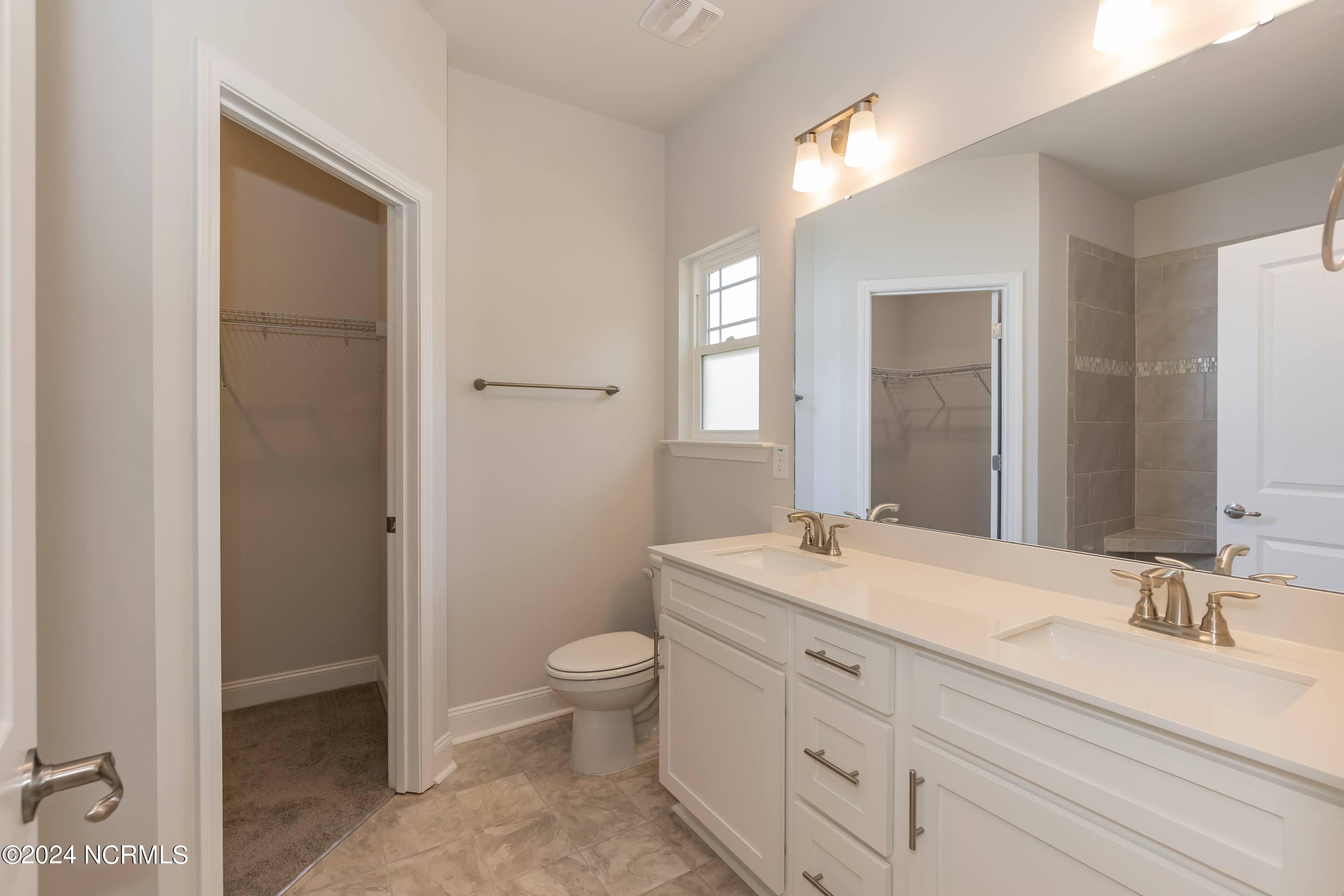 601 Central Park Way Property Photo 23