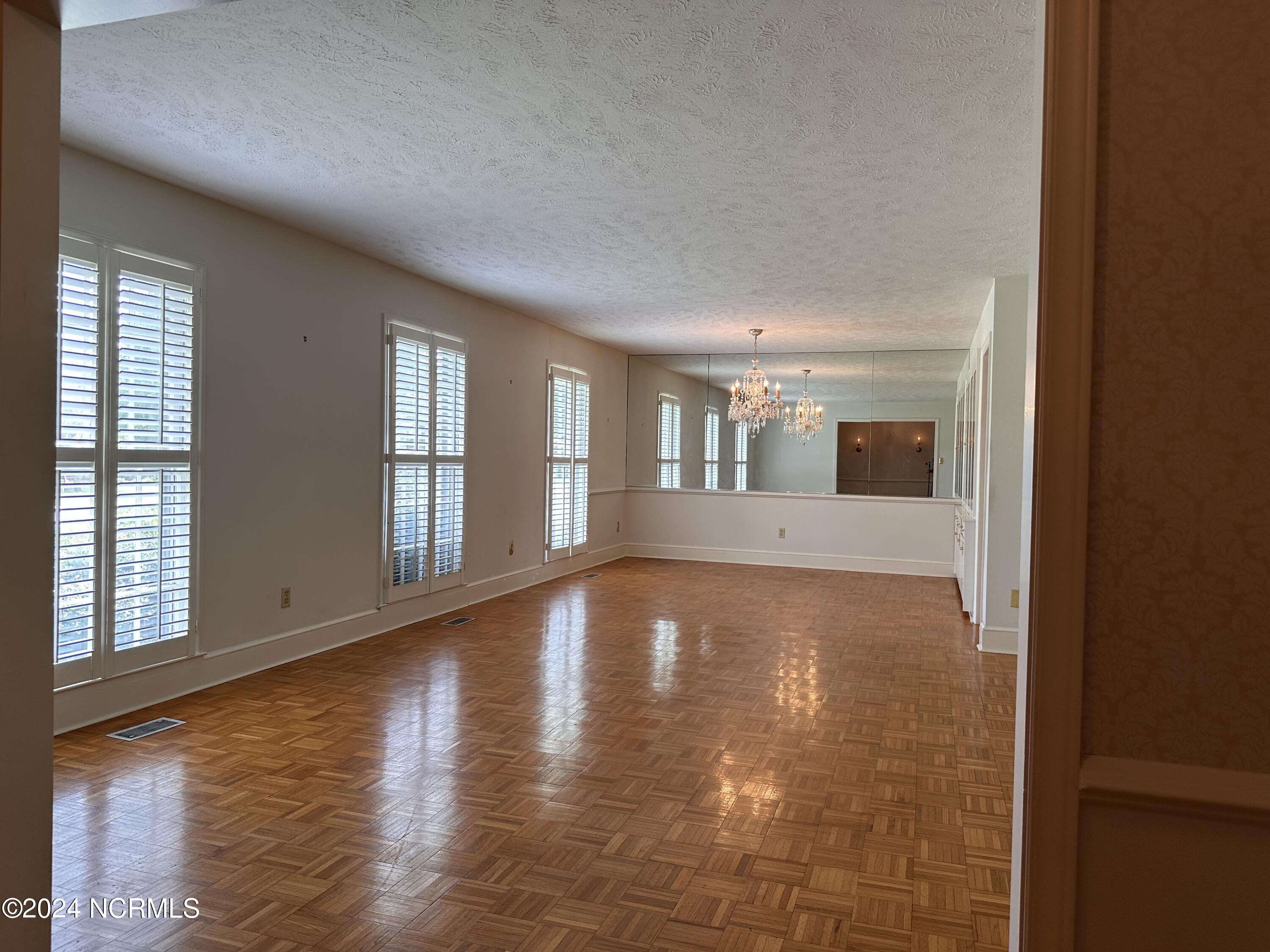 3580 Rosewood Drive Property Photo 14