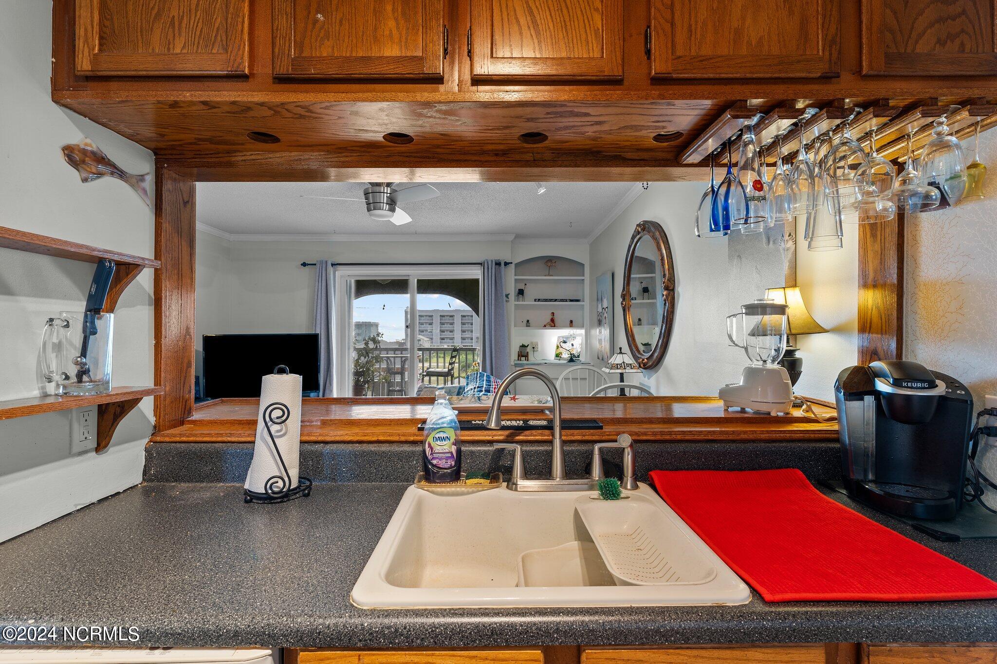 200 Lake Park Boulevard C5 Property Photo 8
