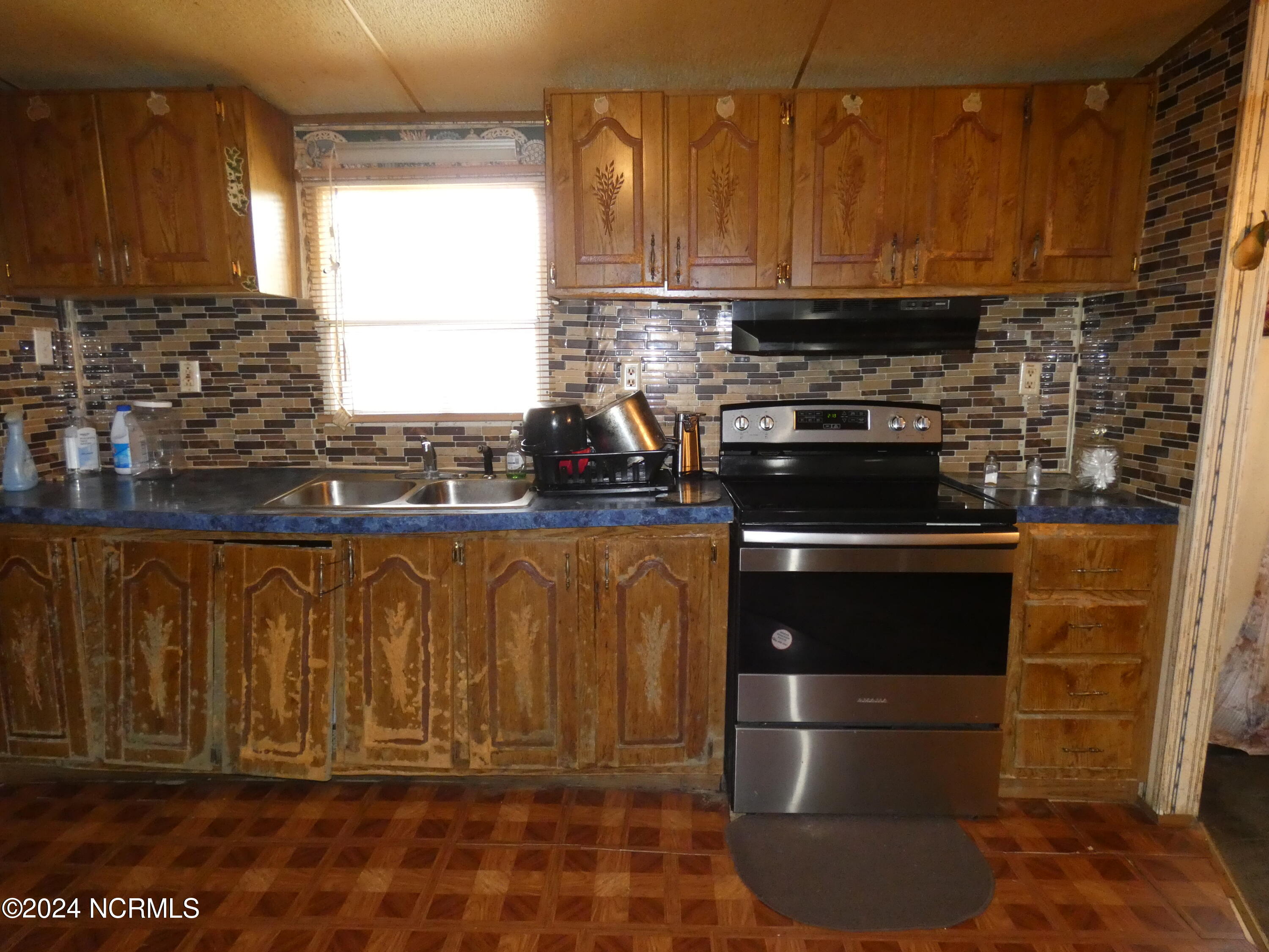 1374 Nc Highway 305 Property Photo 10