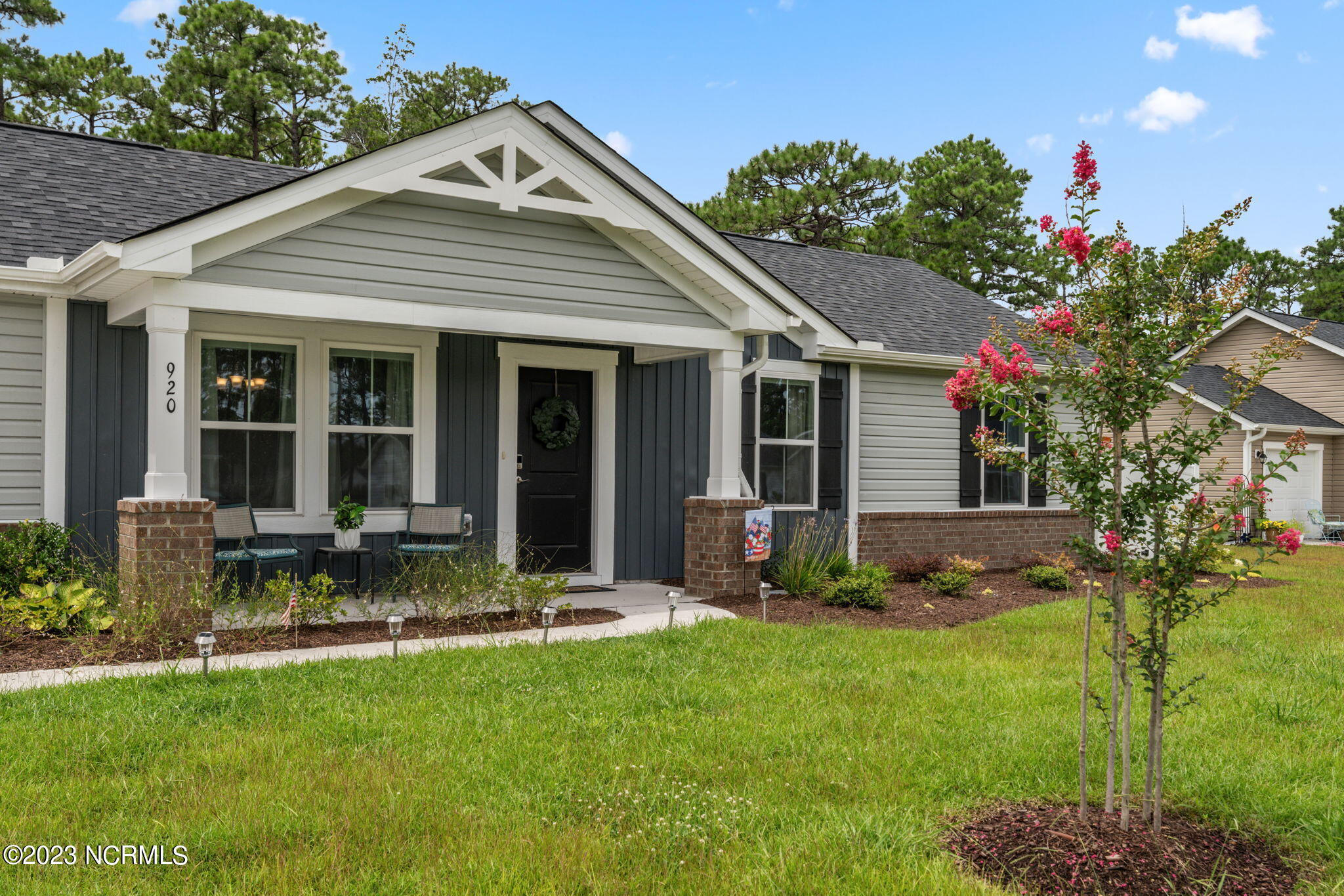 920 Golf View Road Property Photo 3