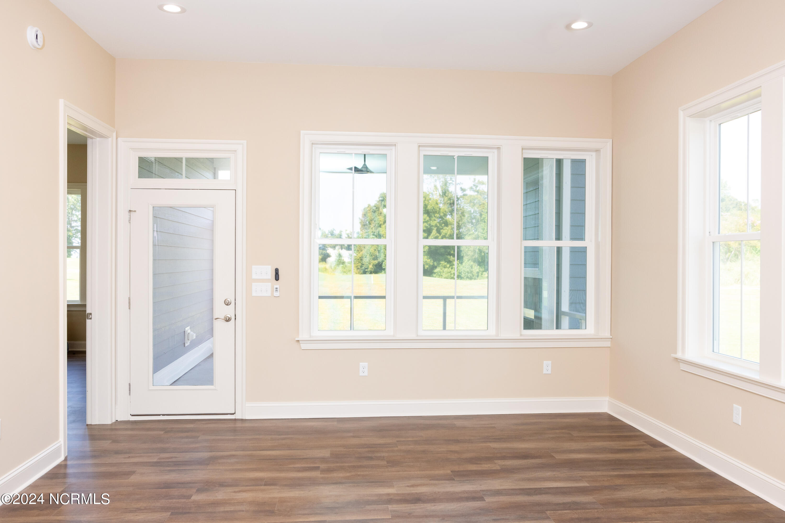 124 Prince Court Property Photo 21