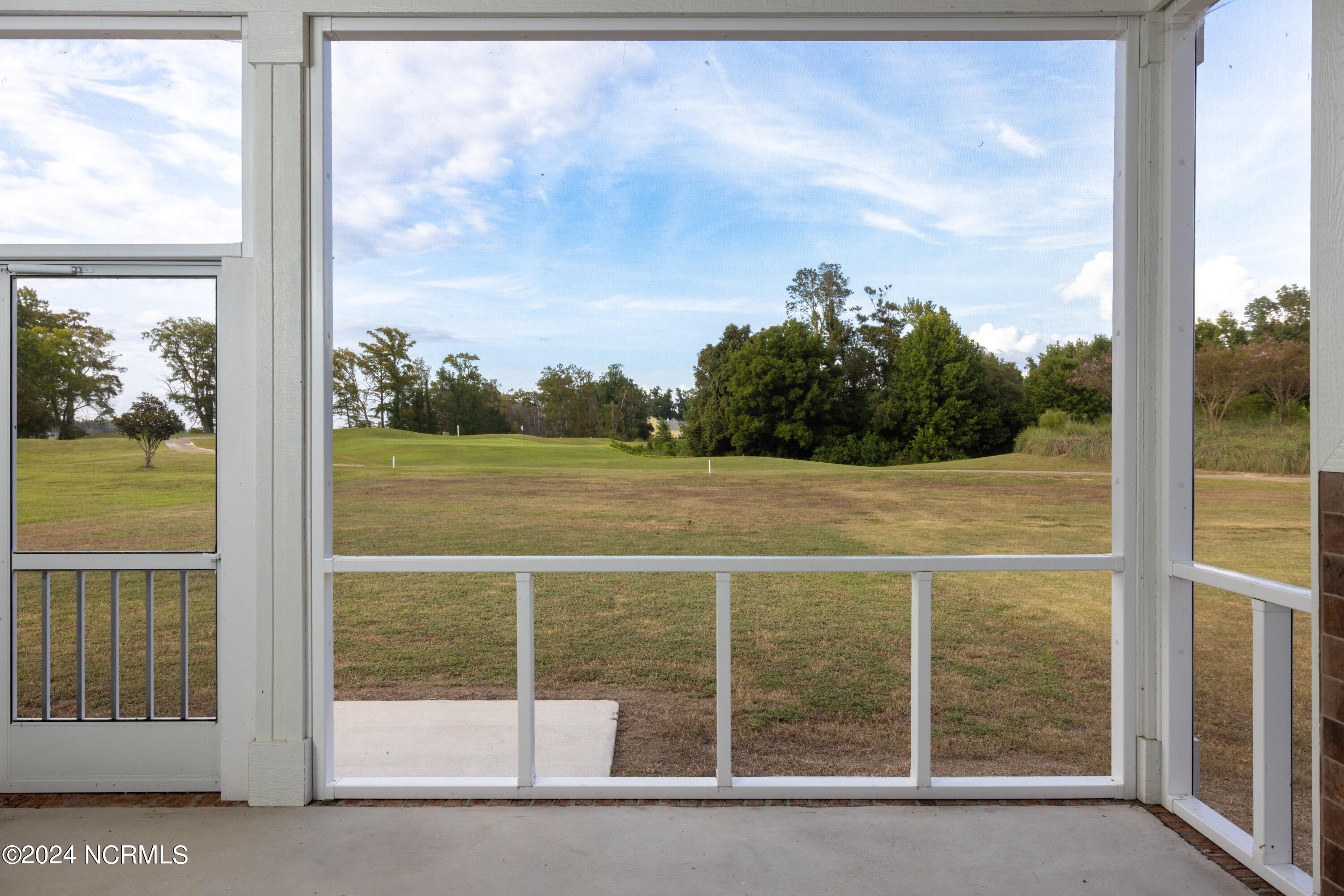 124 Prince Court Property Photo 23